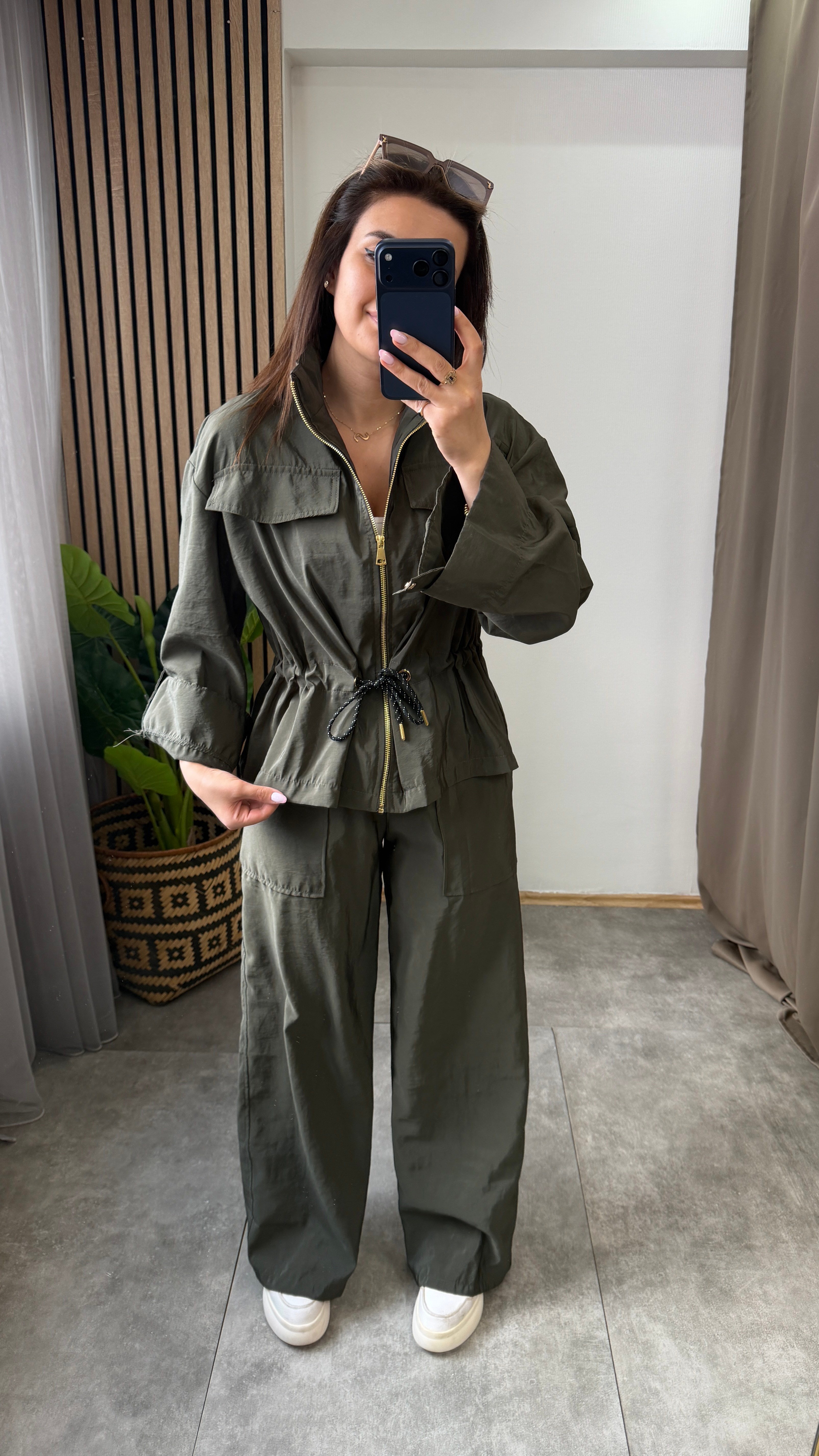 PARLAK TAKIM HAKİ 