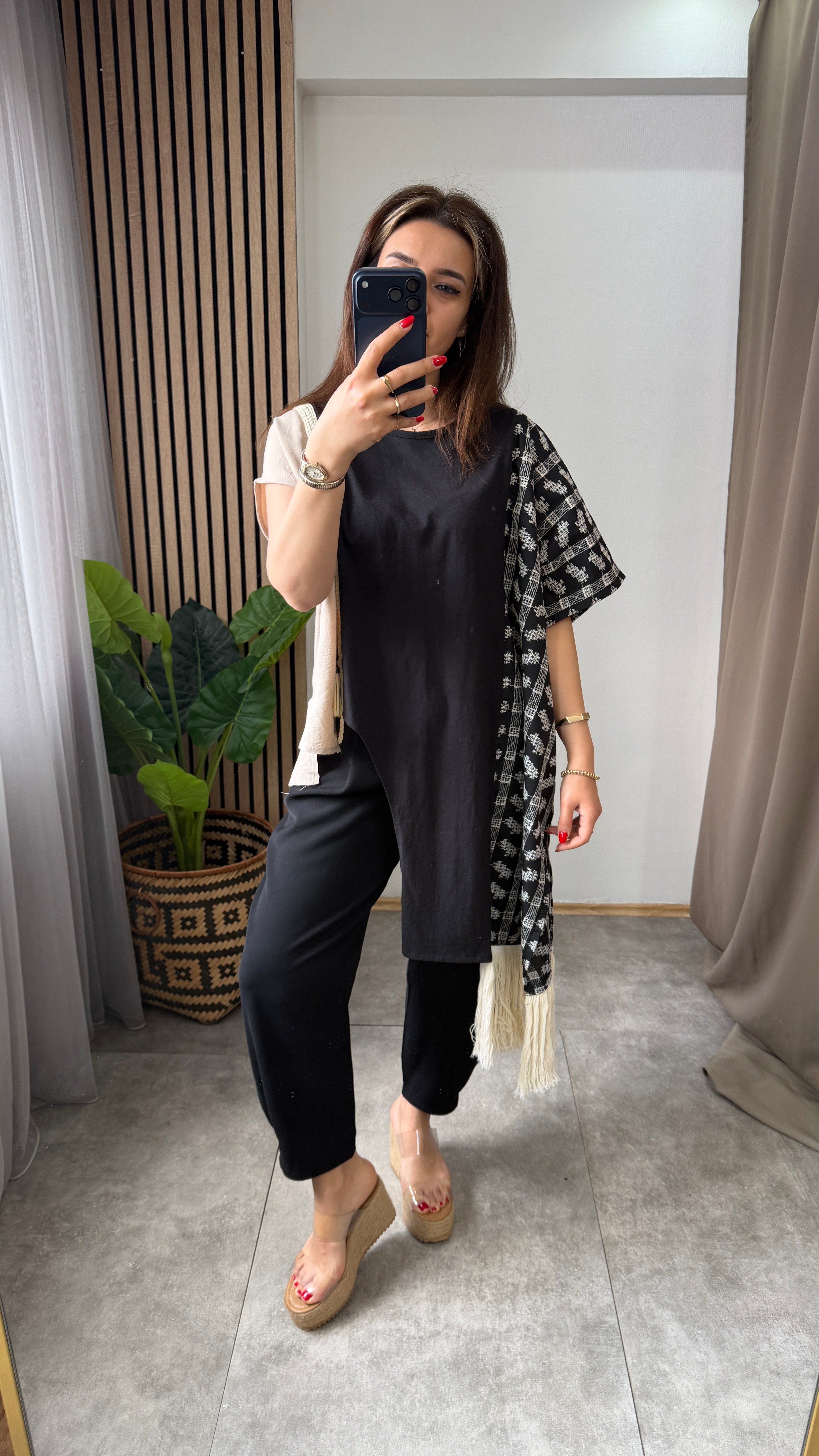 TASARIM ETNİK BLUZ 