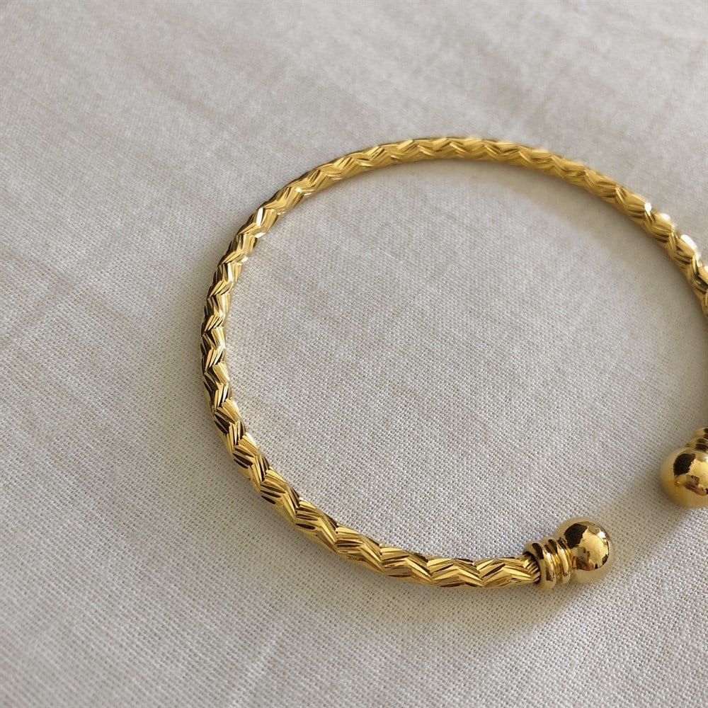 24k half bracelet