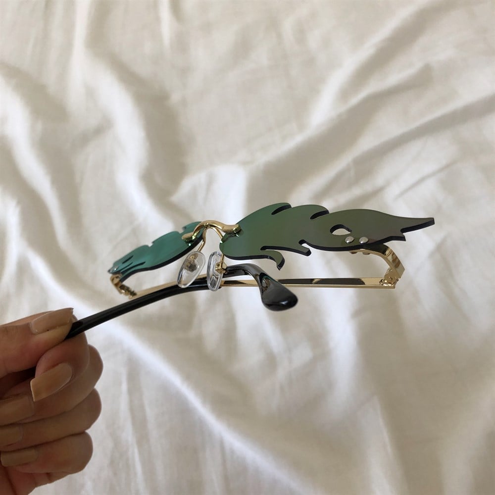GÖZLÜK renkli beach glasses