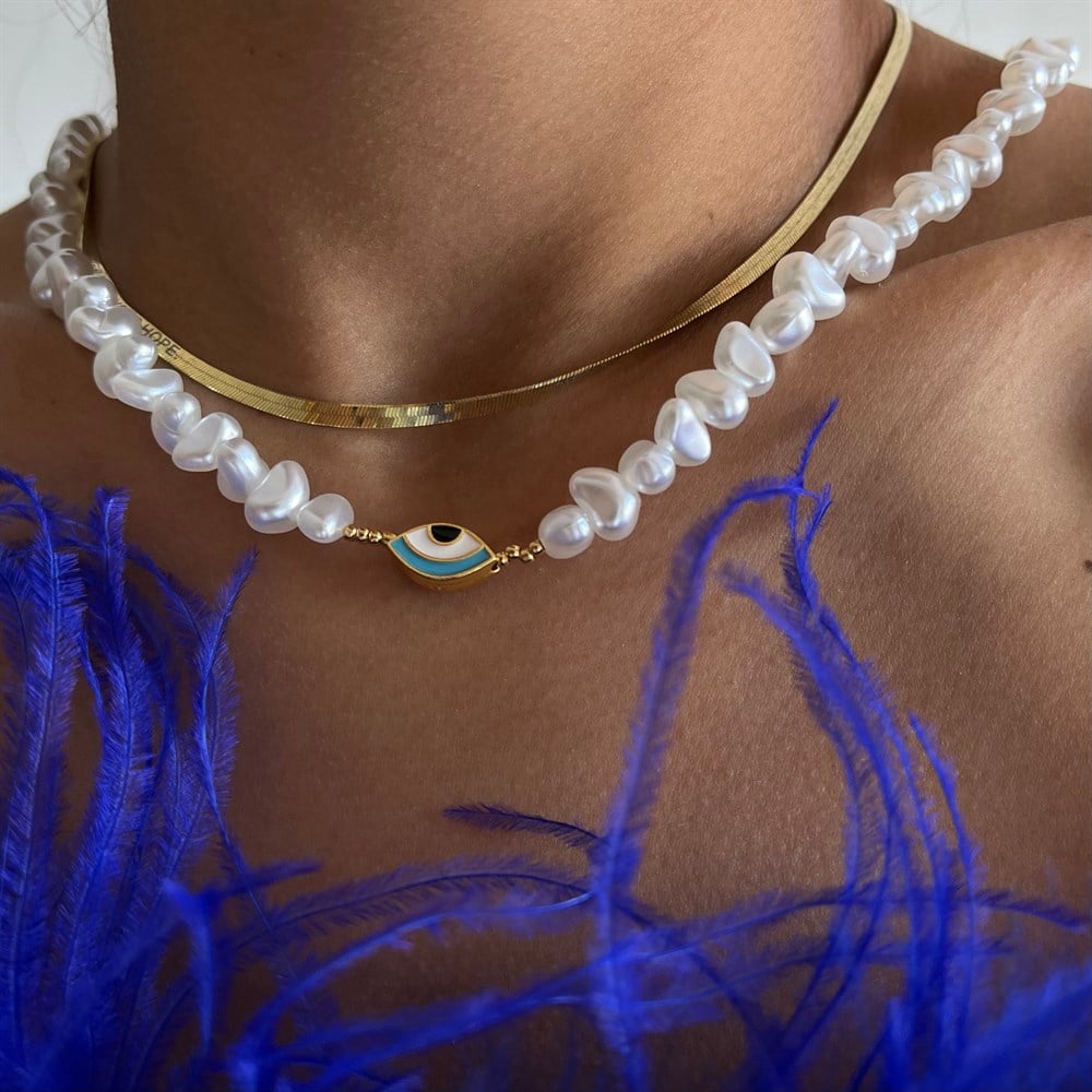 İncili mavi göz kolye