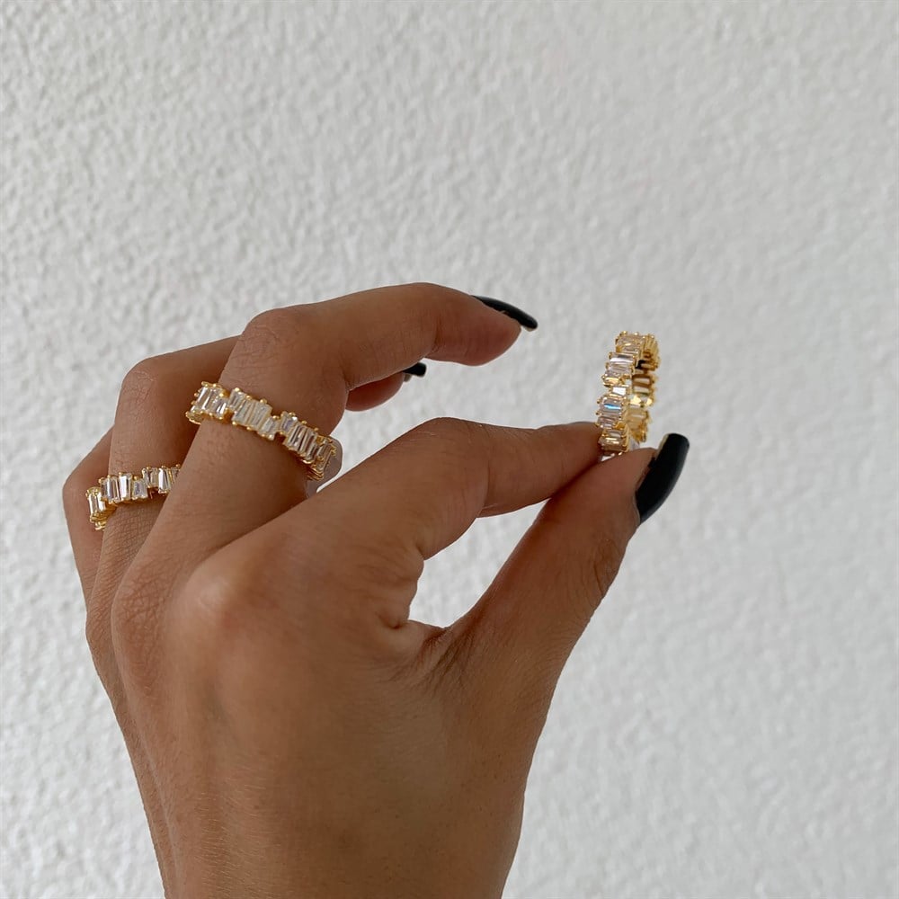 Luxe rings