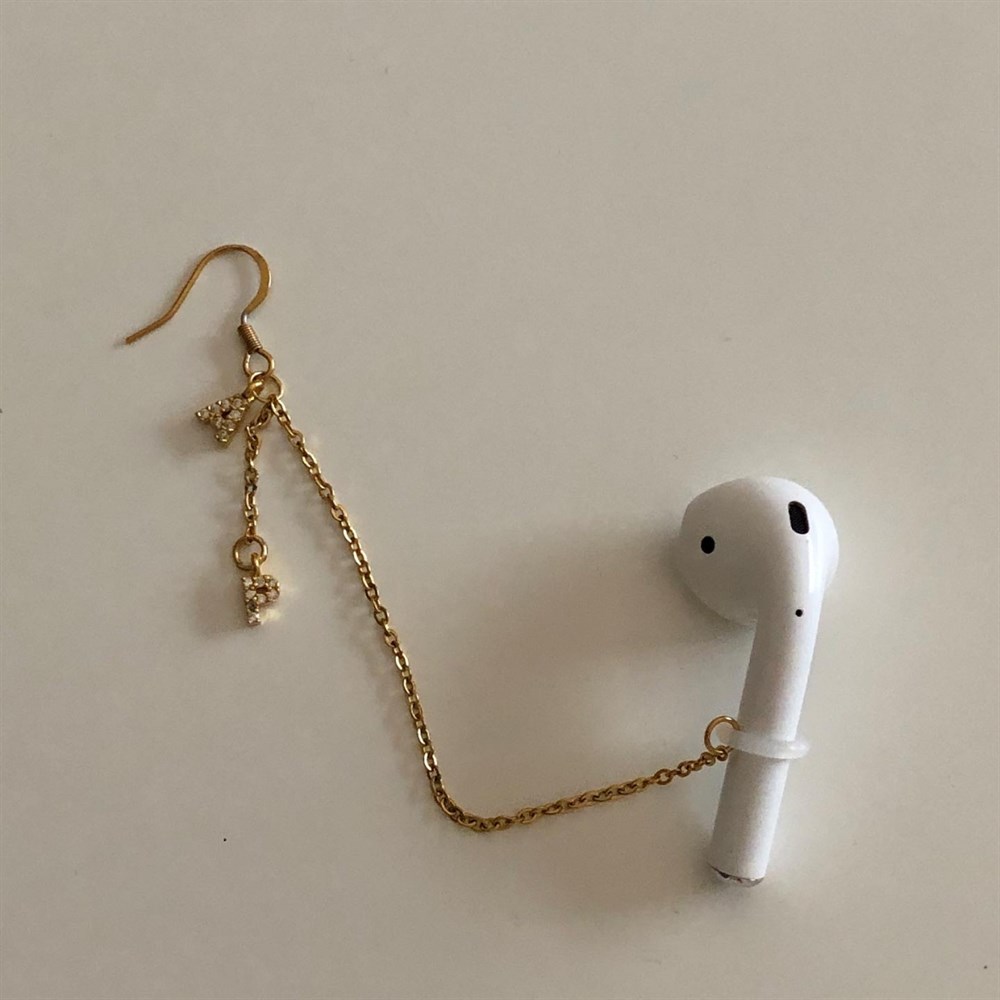 Taşlı harfli airpods tutucu küpe İSTEDİĞİNİ YAZDIR