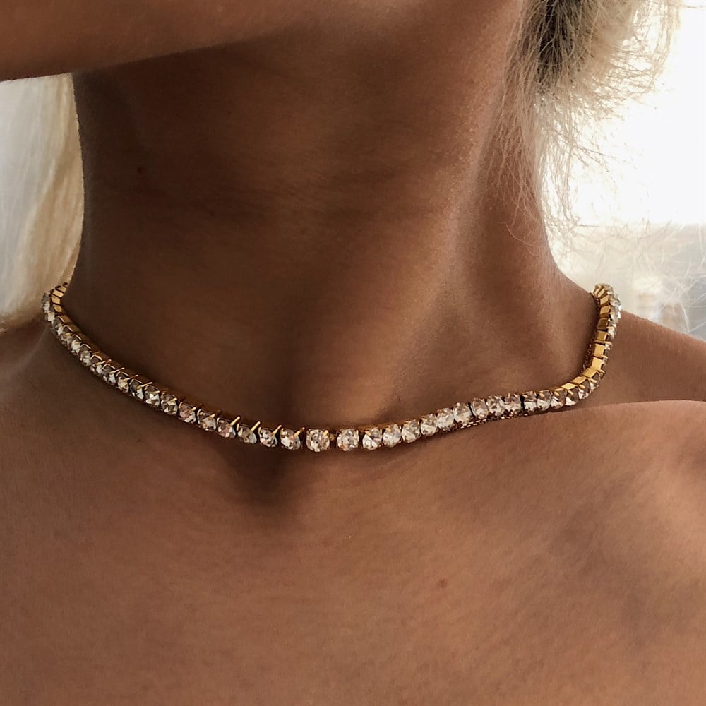 taşlı su yolu choker