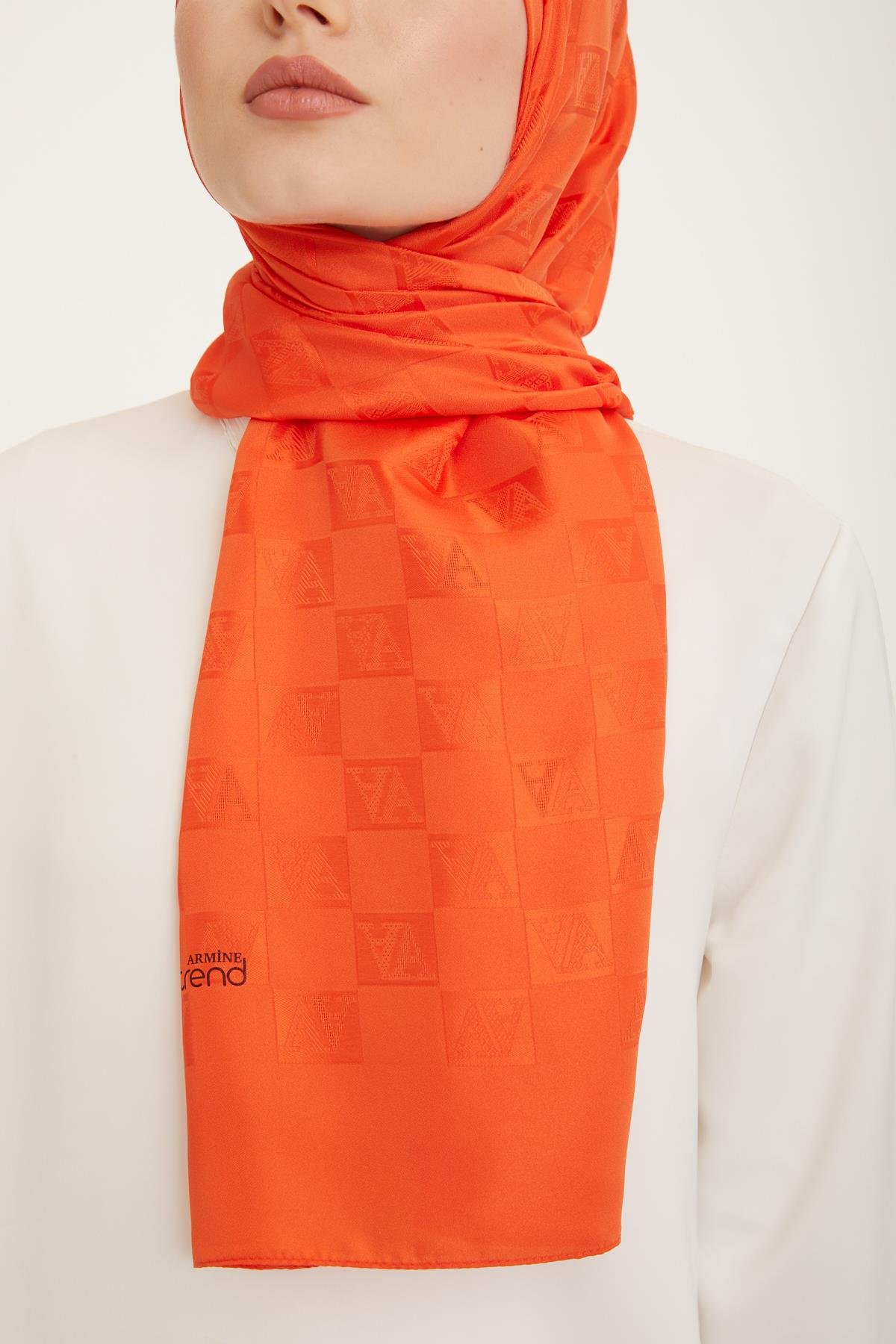 Armine Trend İnci Monogram Şal 3
