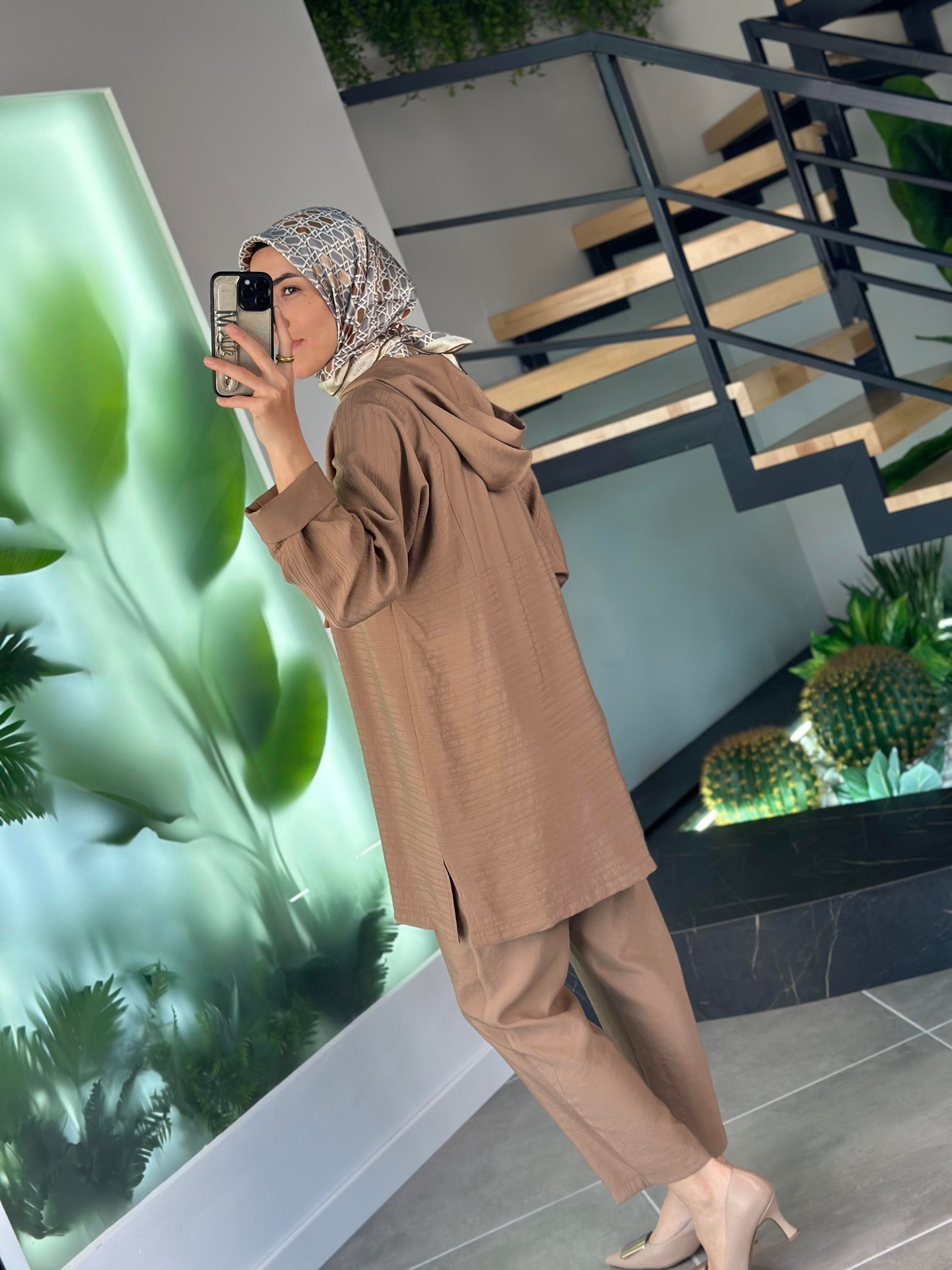 Armine Trend Kapüşonlu Takım 24YT673-1 Camel 