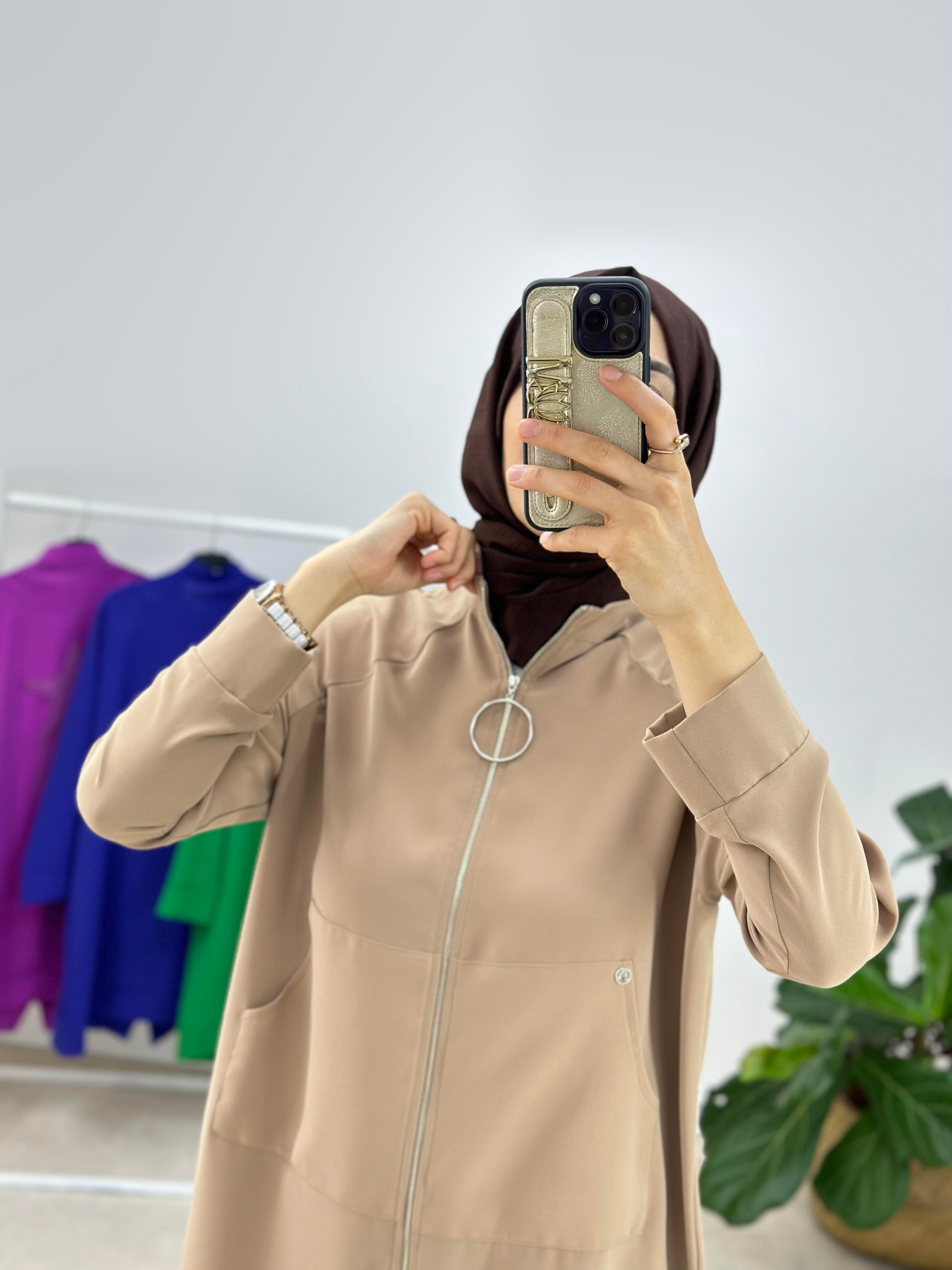 Armine Trend Sırtı Yıldızlı Ceket
