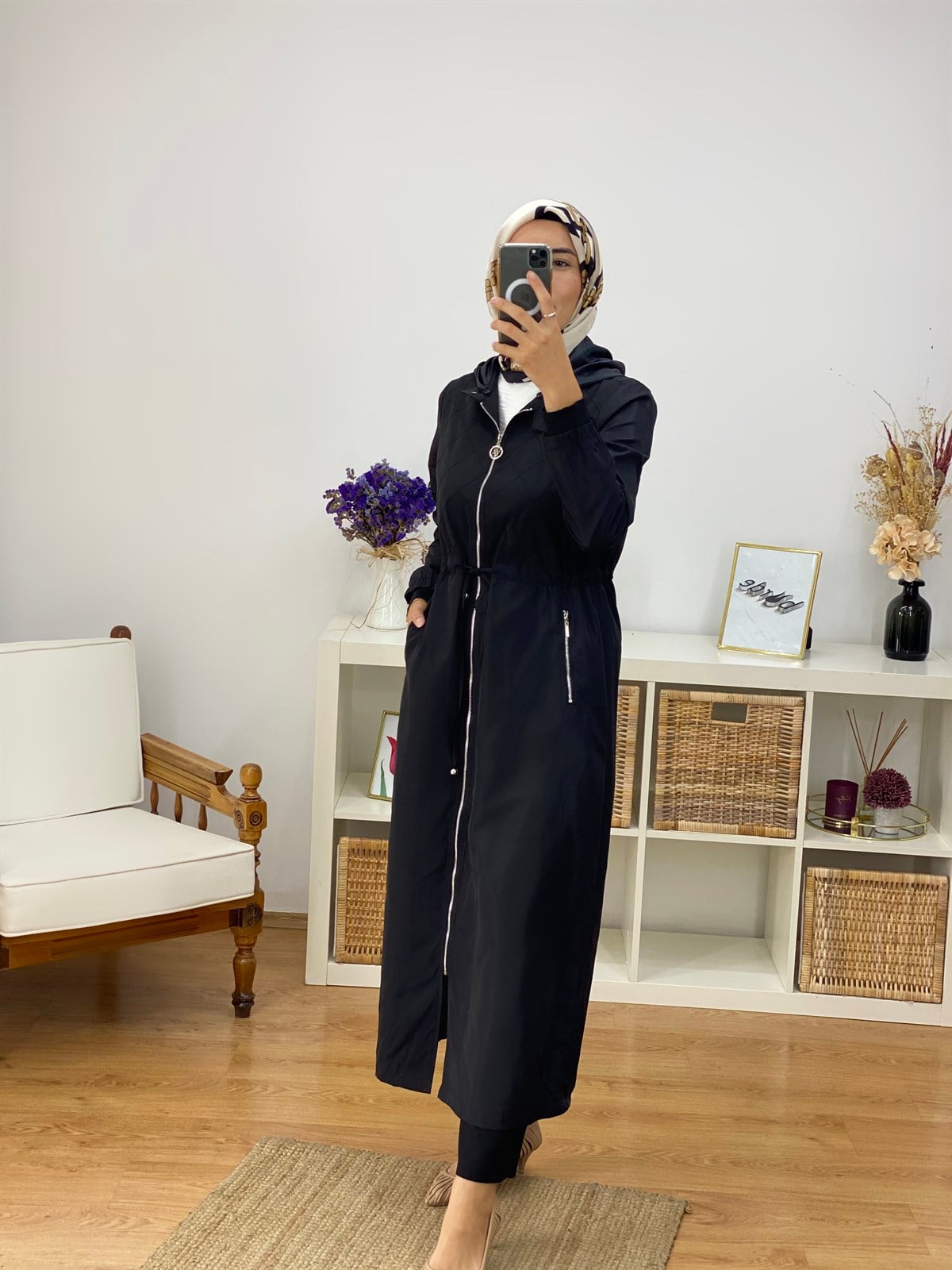 Armine Yağmurluk