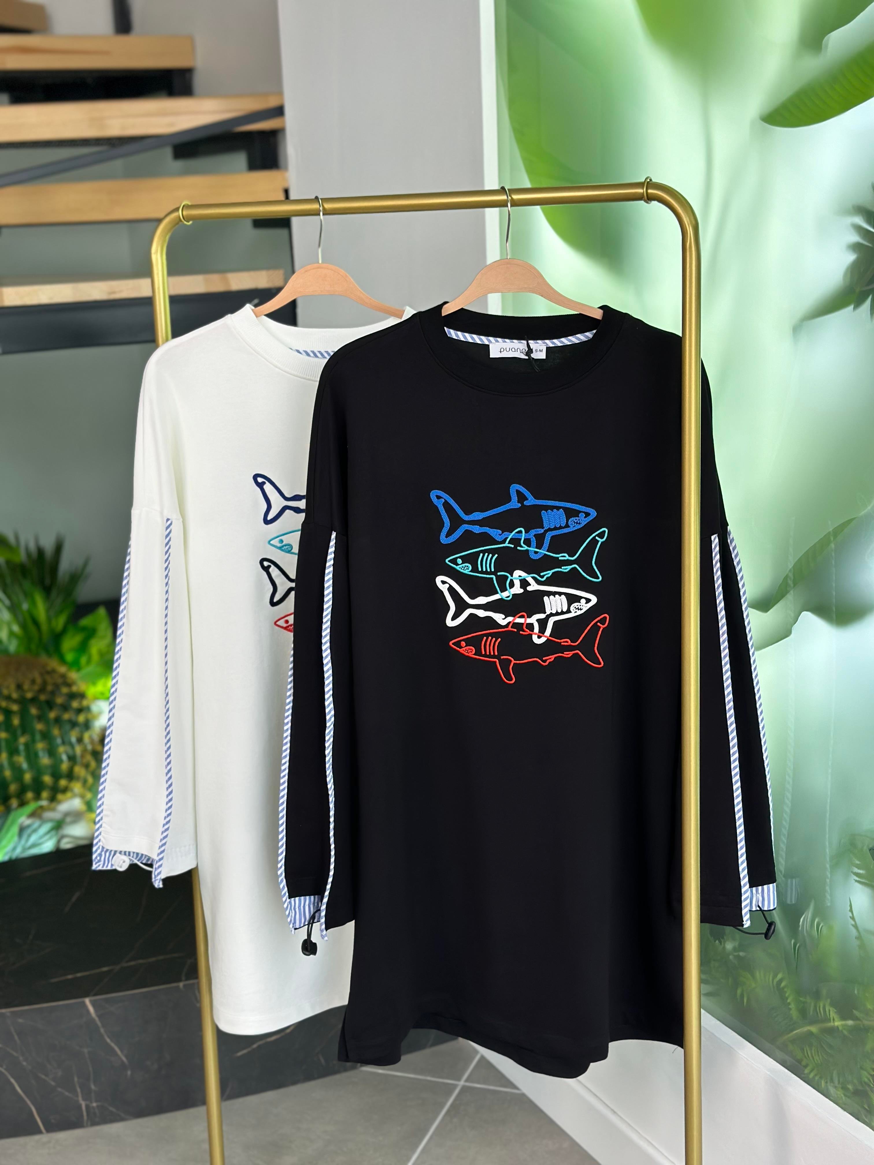 Balık Nakışlı Siyah Renk Basic Kadın Sweatshirt