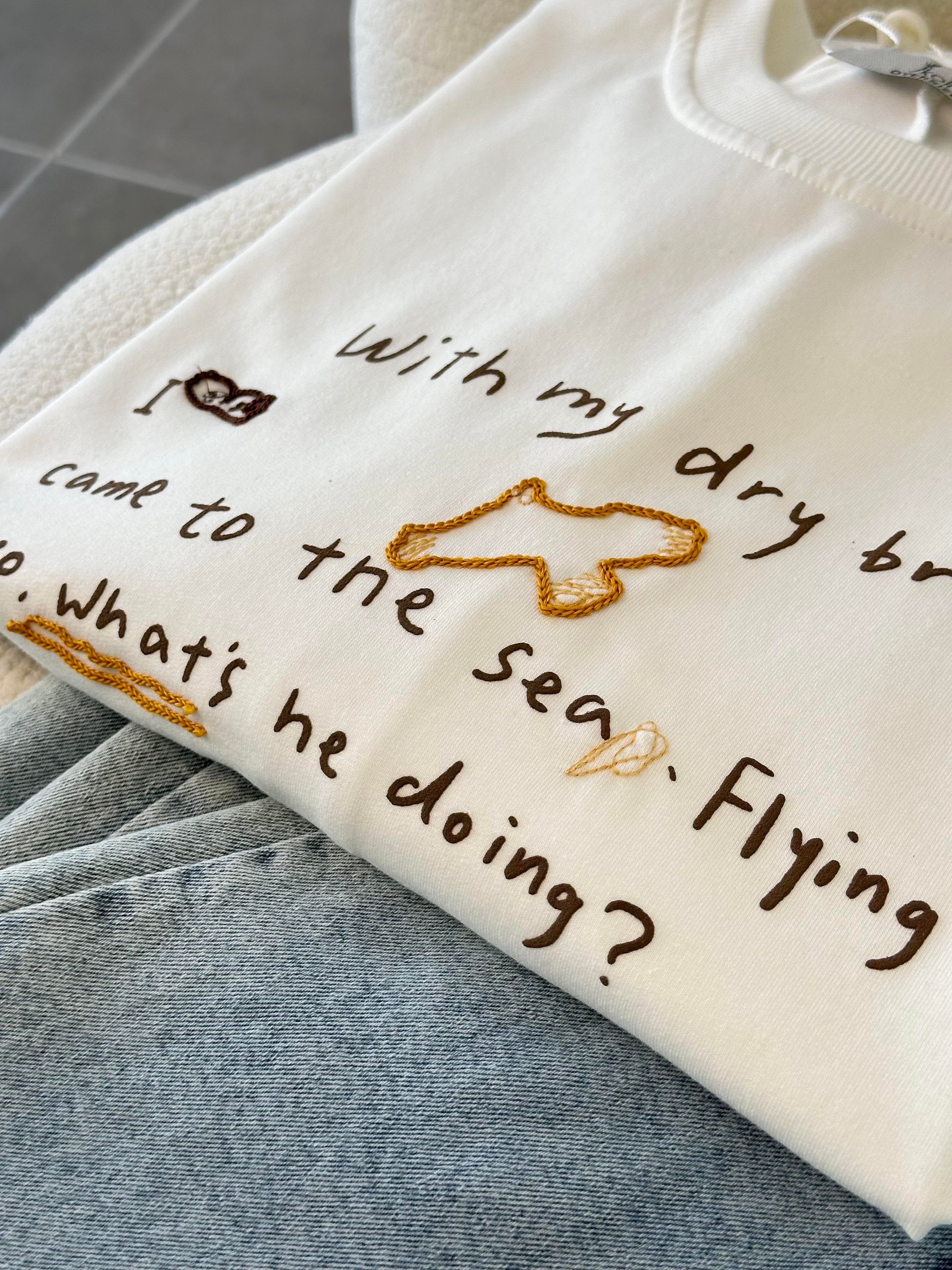 Baskı Ve Nakış Detaylı Ekru Renk Kadın Sweatshirt 