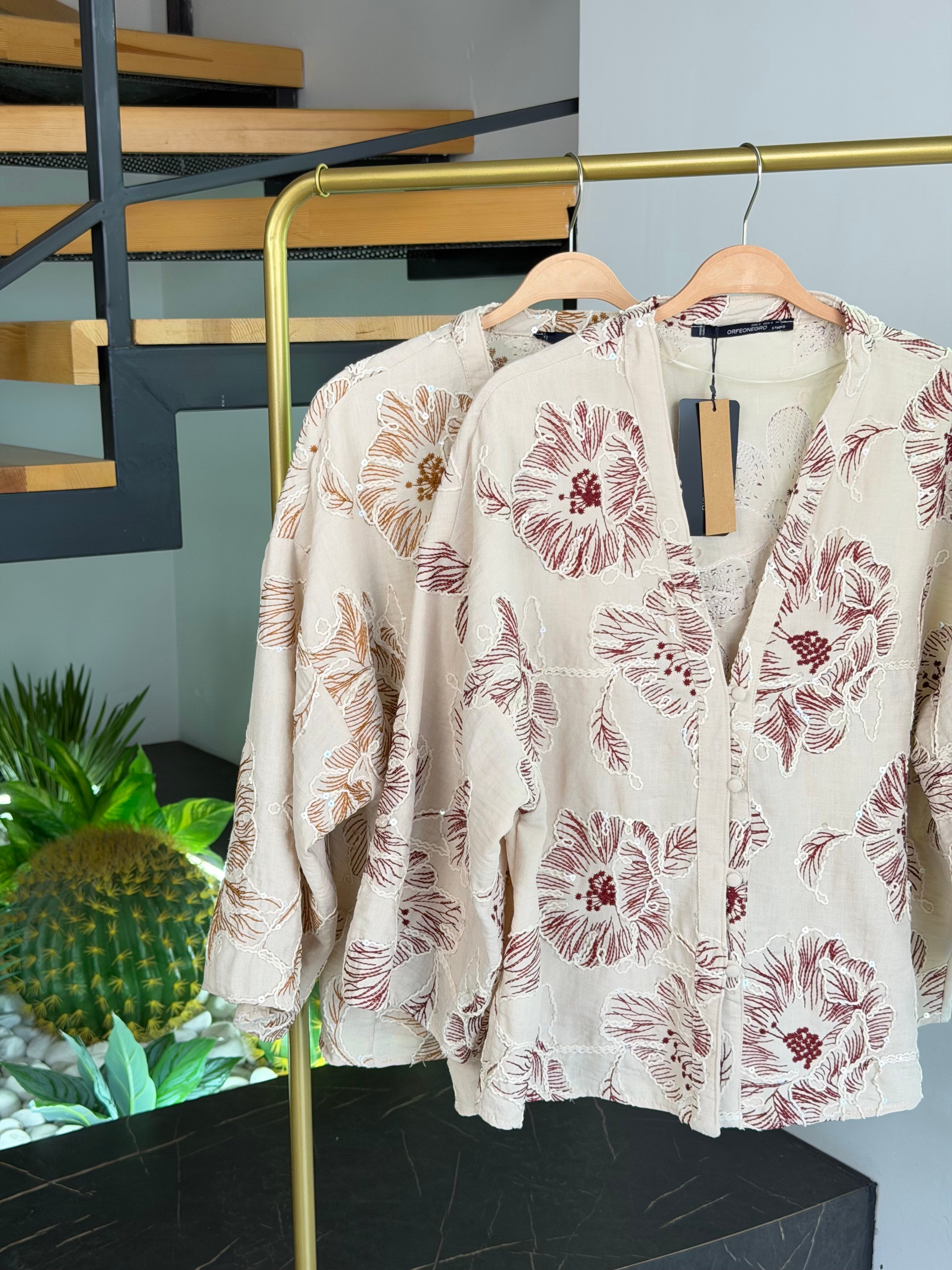 Bordo Renk Nakış Ve Pulet İşlemeli Kimono
