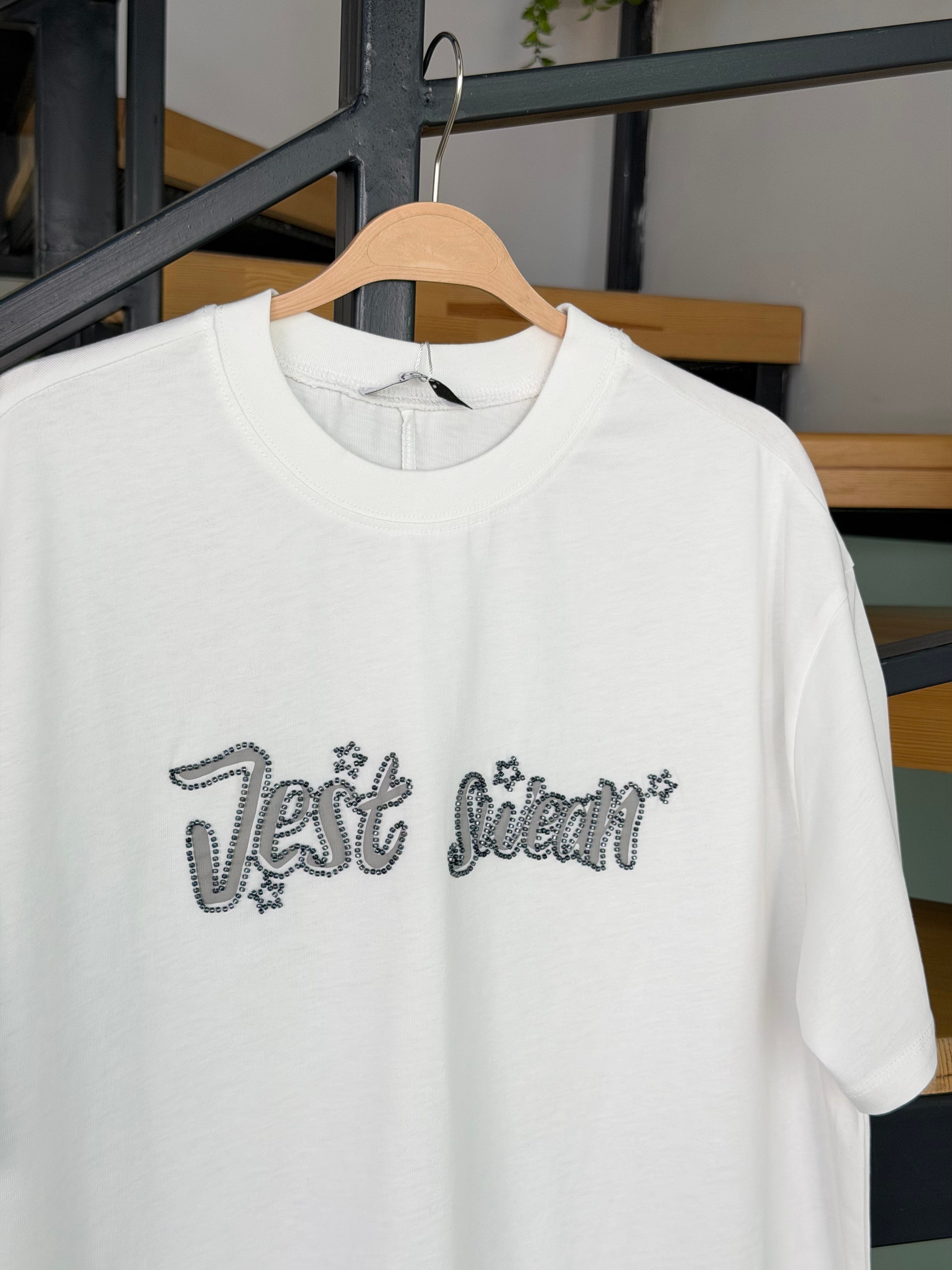 Ekru Renk Boncuk Nakışlı T-Shirt