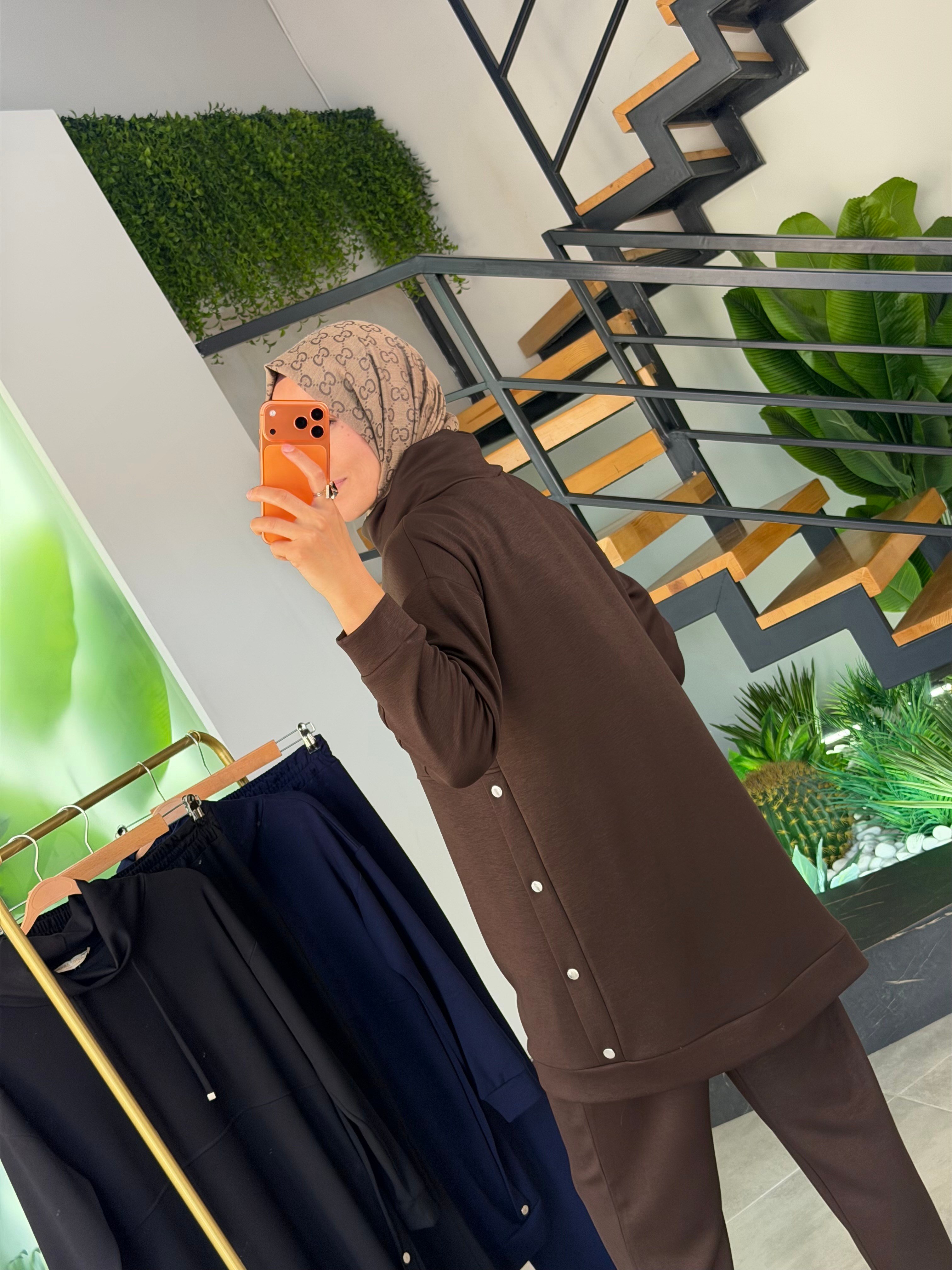 Kahve Renk Çıtçıt Detaylı Oysho Takım