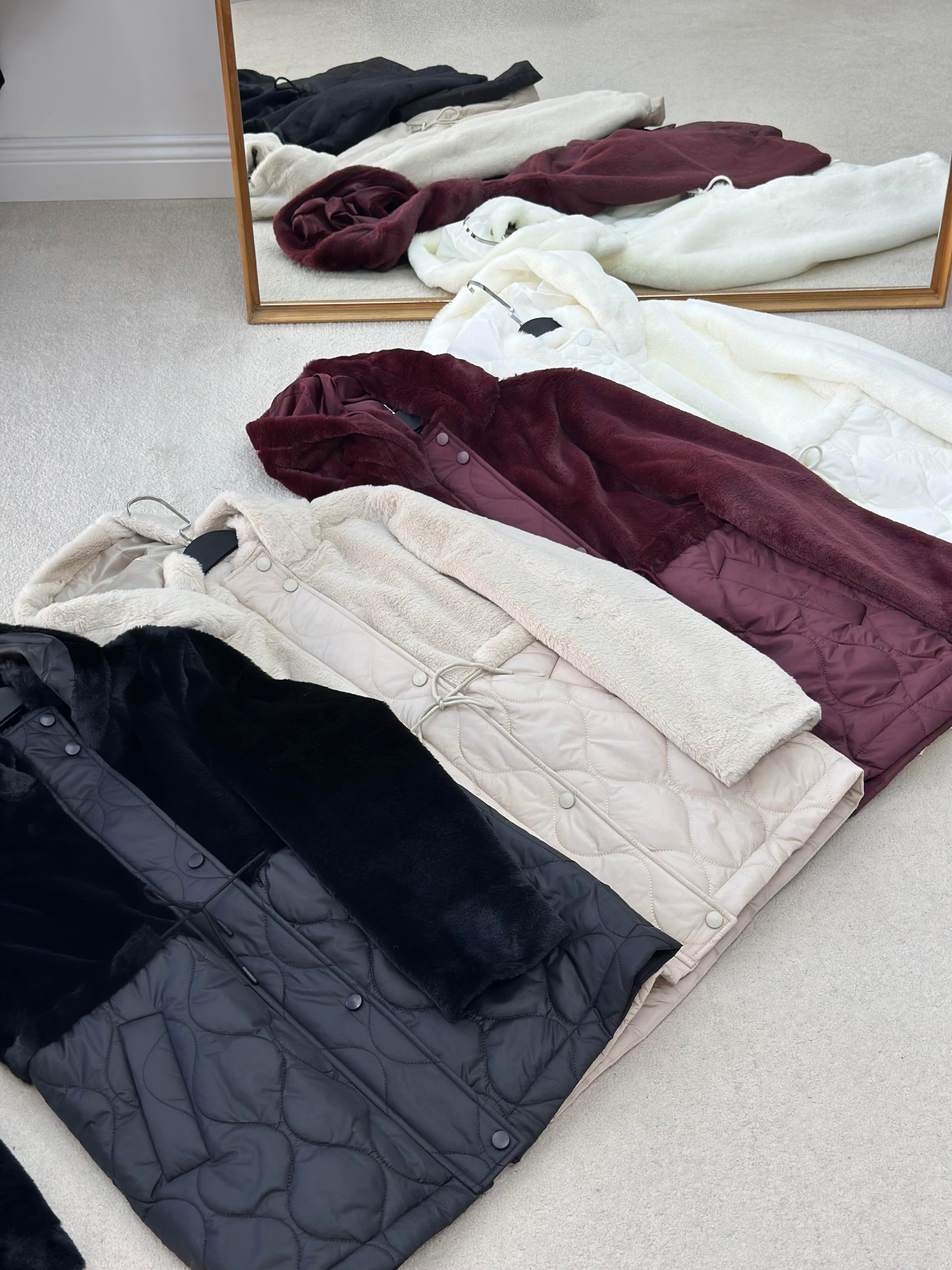 Kapitone Bordo Renk Kadın Peluş Mont
