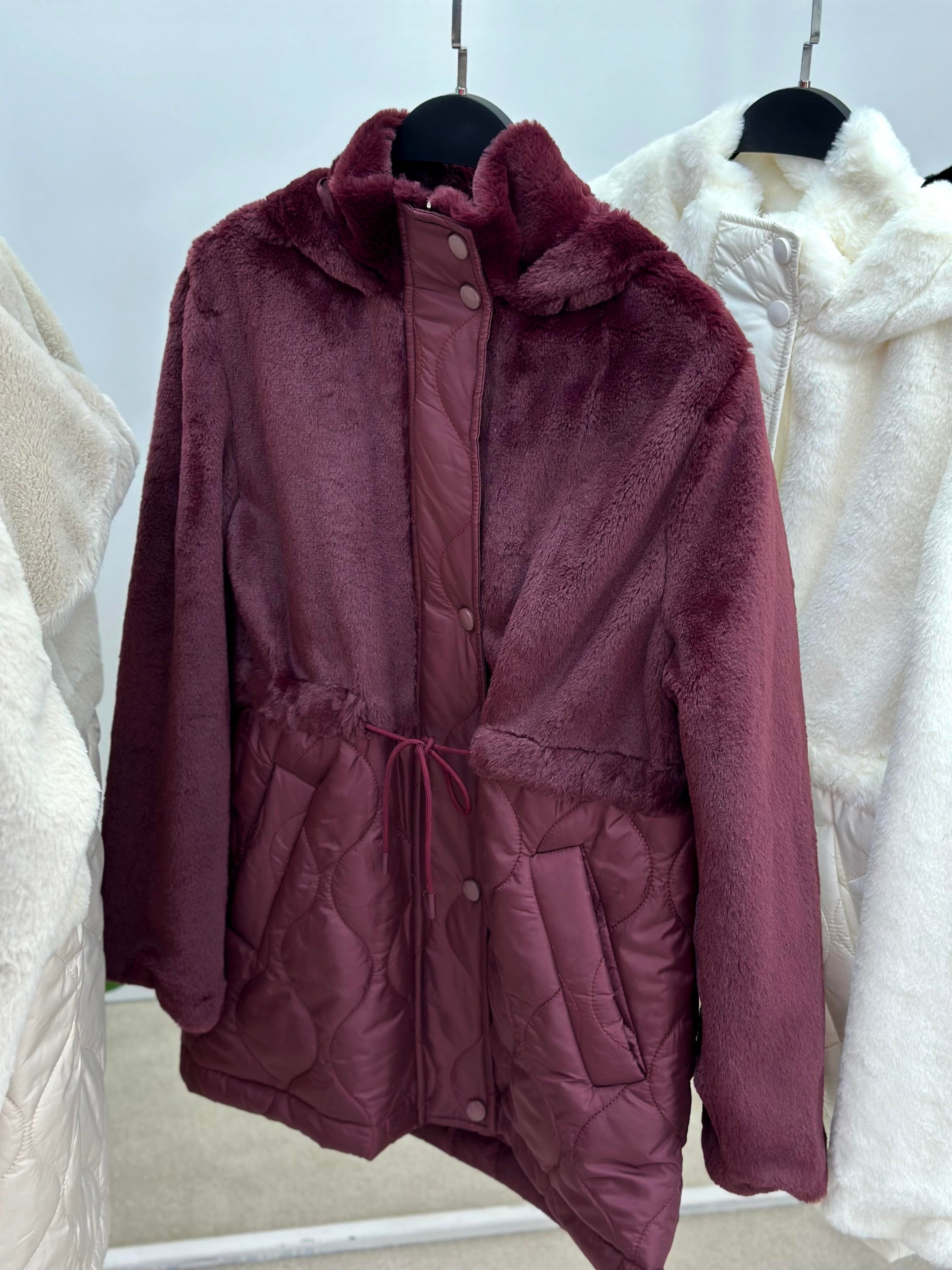 Kapitone Bordo Renk Kadın Peluş Mont