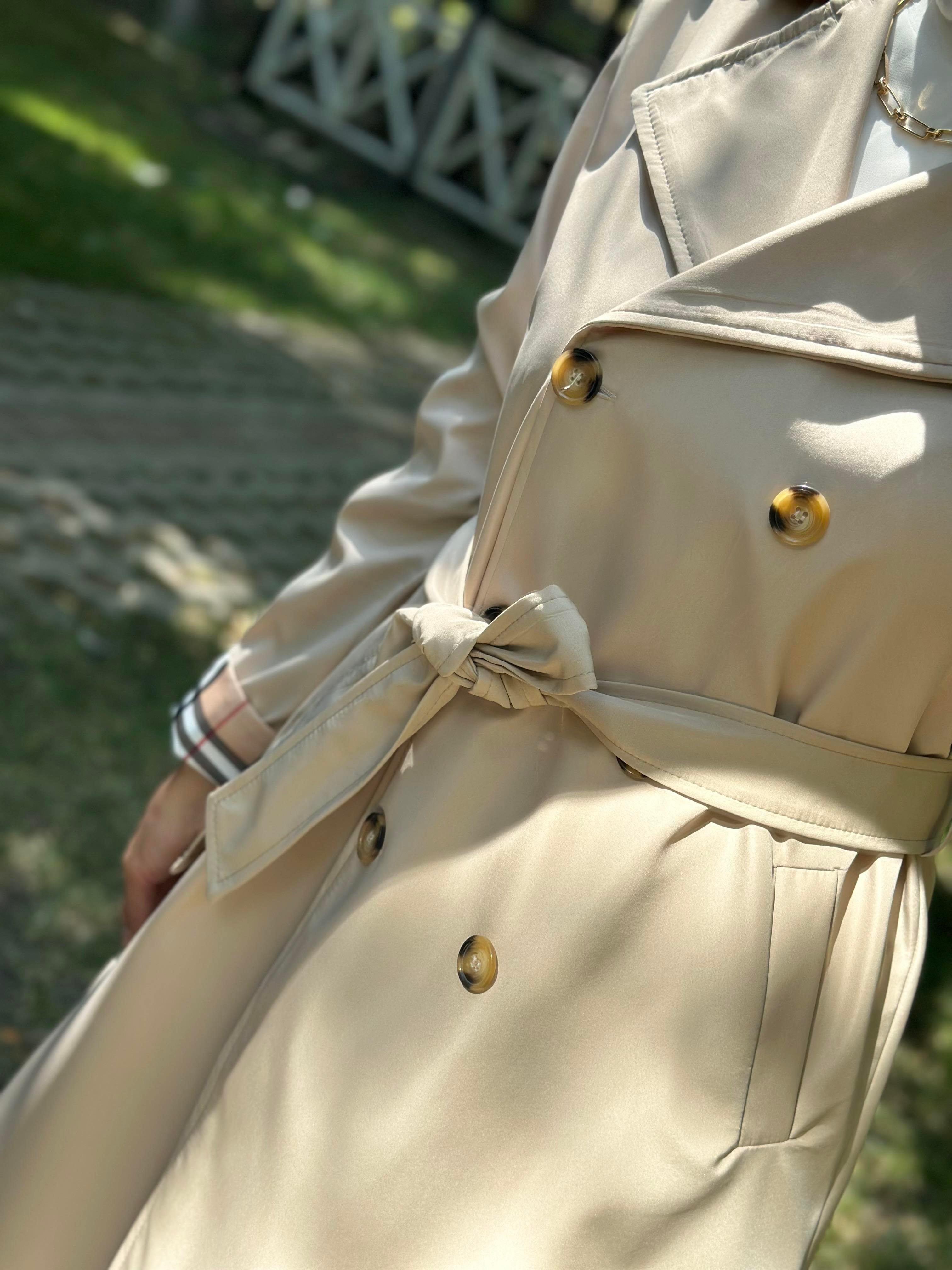 Kolları Burberry Detaylı Trenchcoat