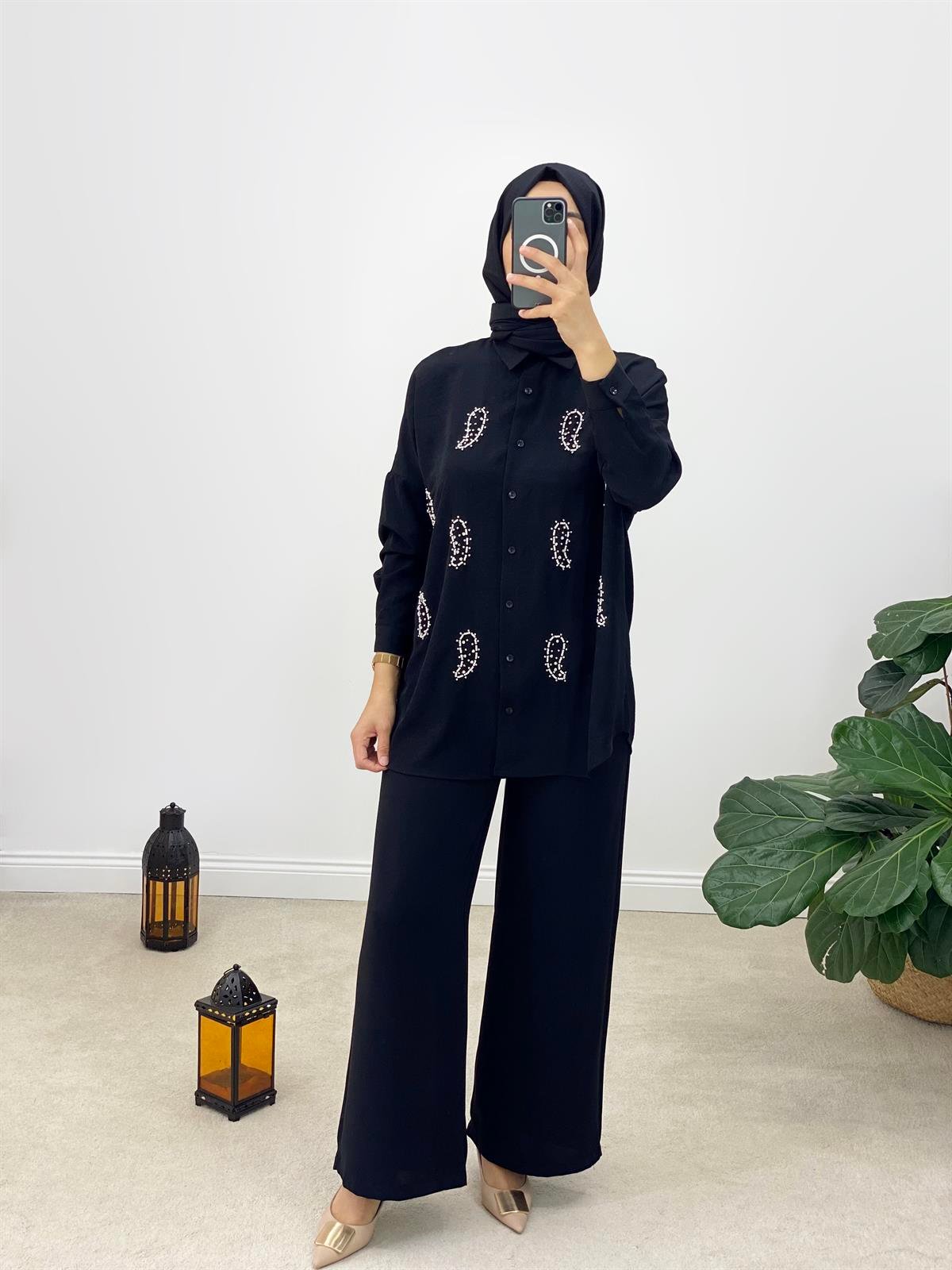 Krep Kumaş Bol Paça Pantolon