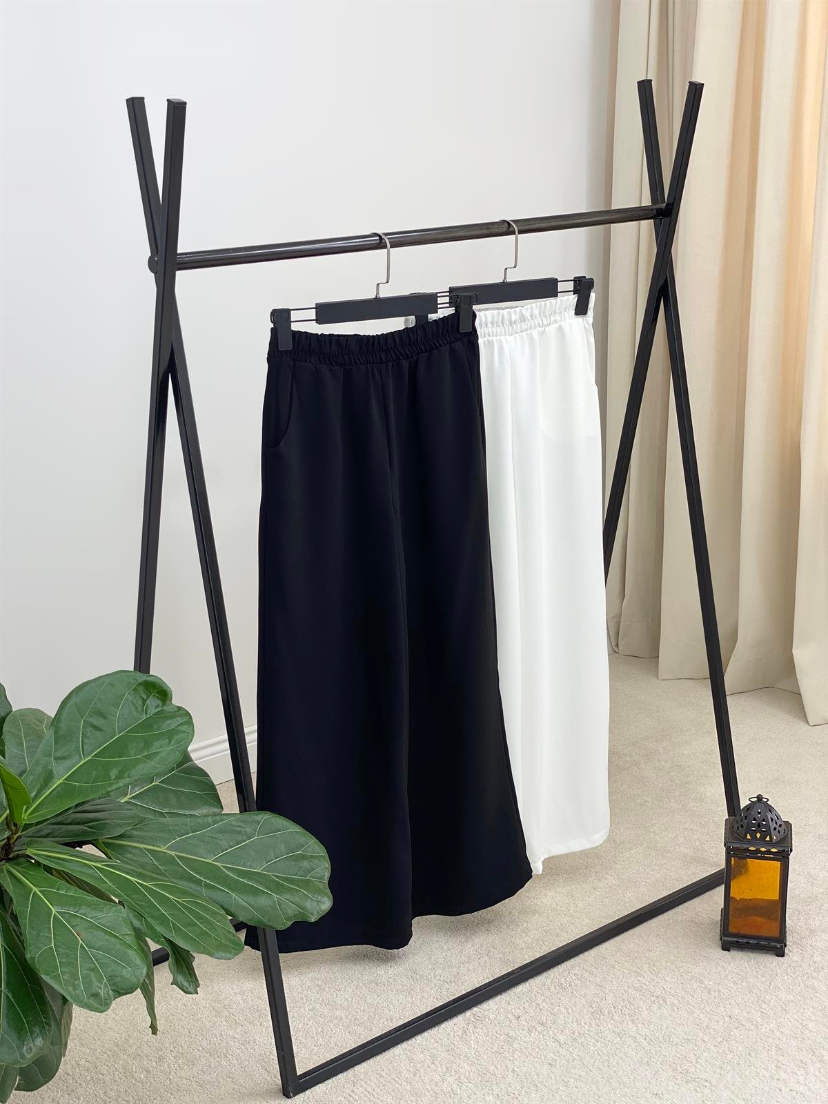 Krep Kumaş Bol Paça Pantolon