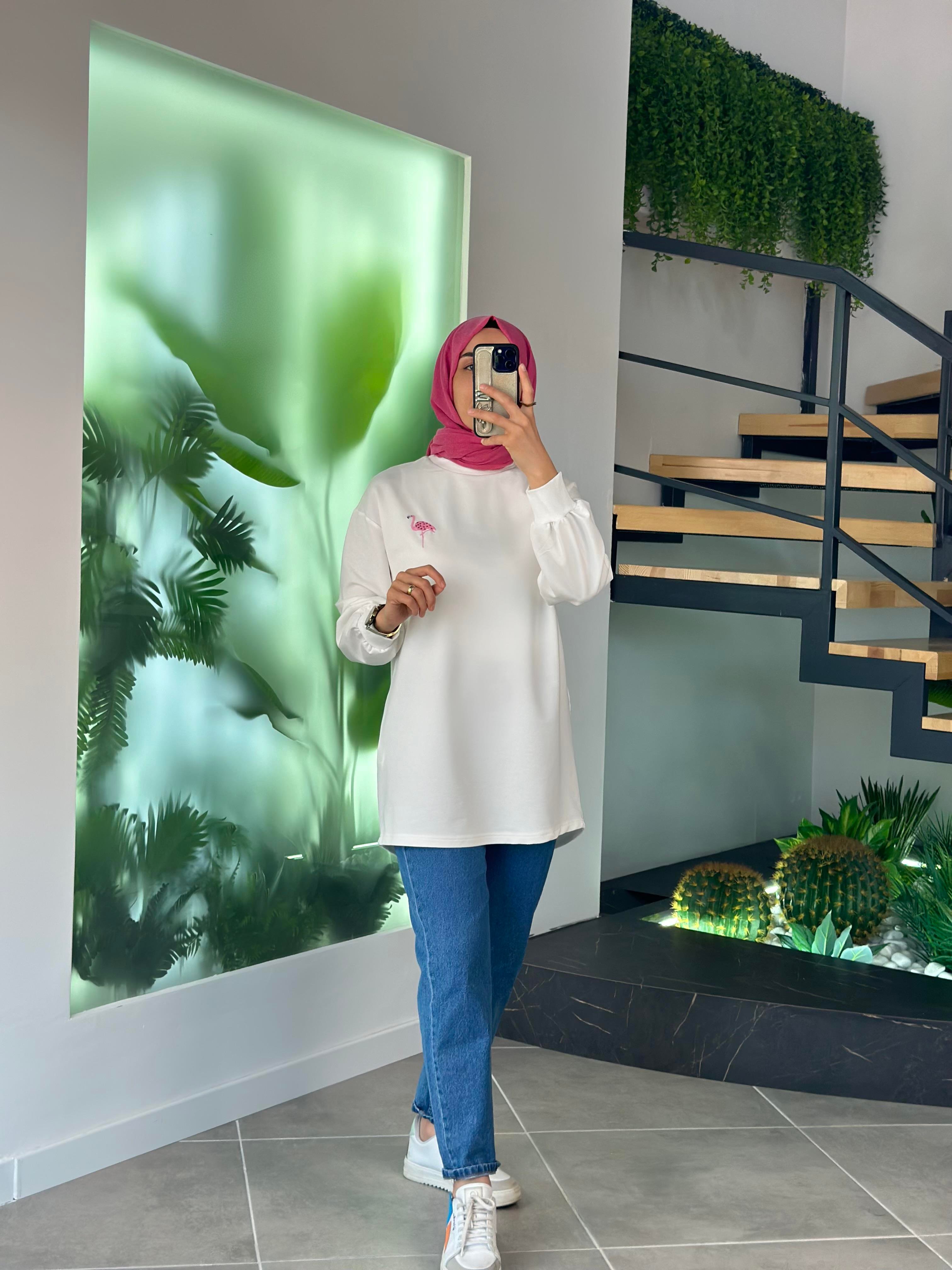 Kumaş Baskılı Ve Nakışlı Ekru Renk Kadın Sweatshirt 