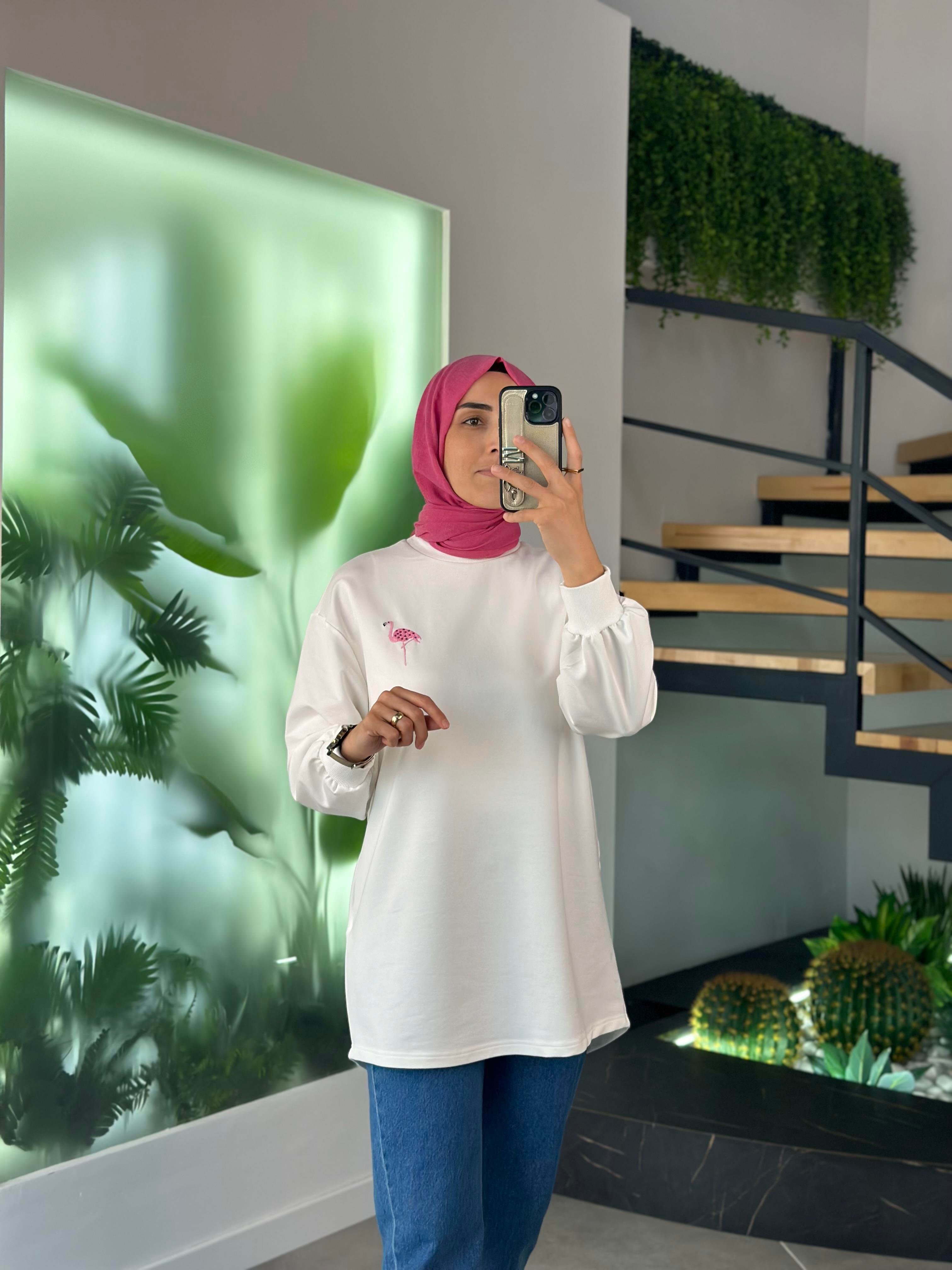 Kumaş Baskılı Ve Nakışlı Ekru Renk Kadın Sweatshirt 