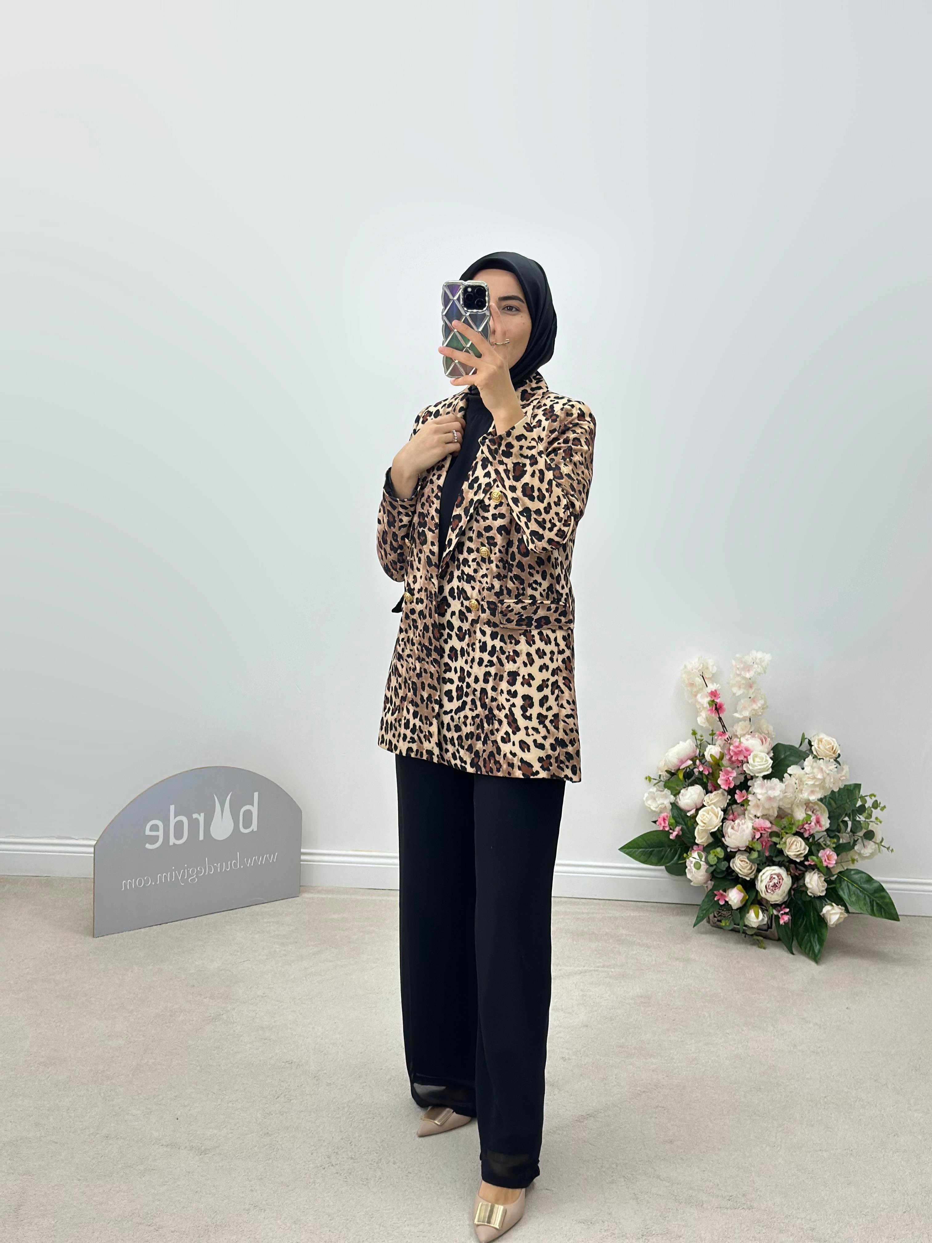 Leopar Desenli Blazer Ceket