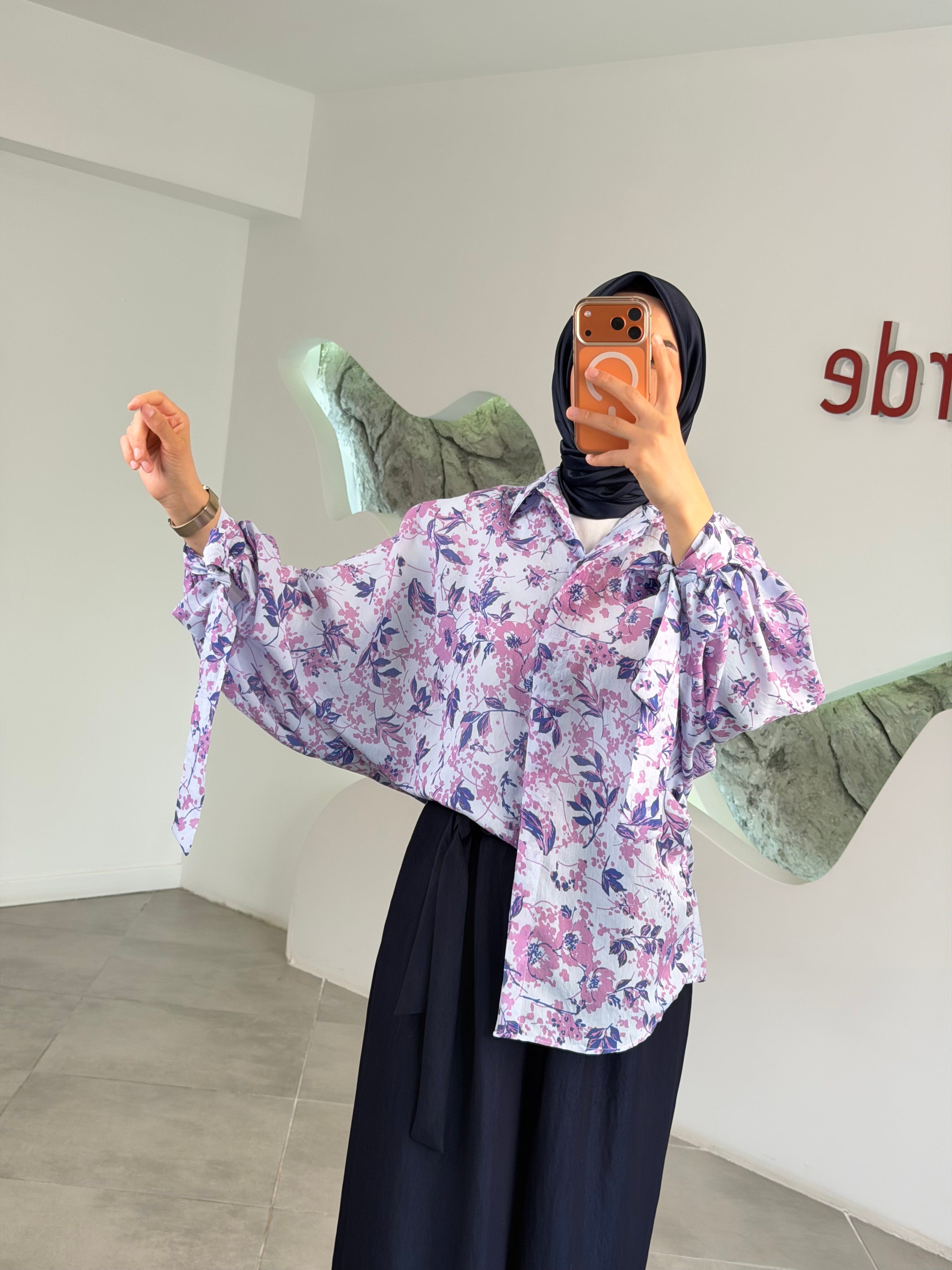 Leylak Renk Yarasa Kol Desenli Gömlek
