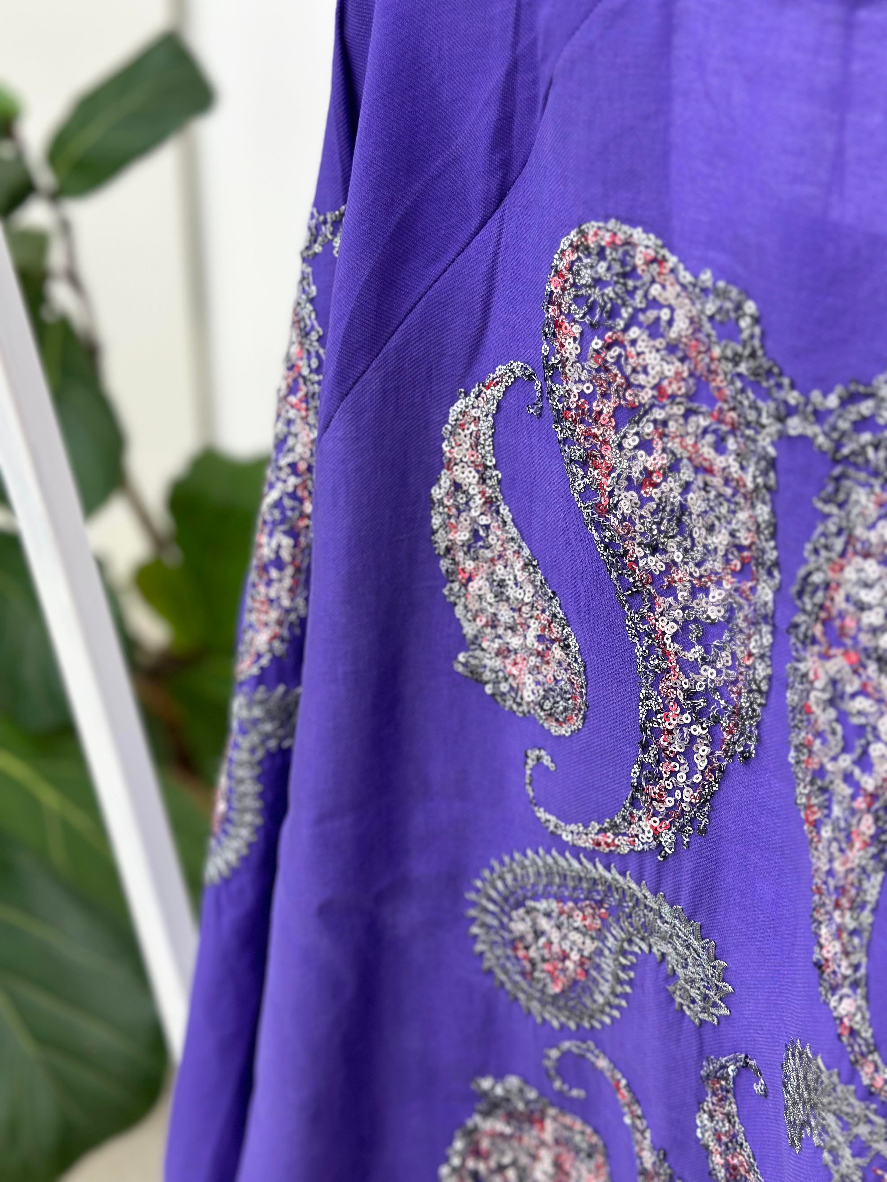 Natural Kumaş Nakışlı Ve Pul İşlemeli Kimono