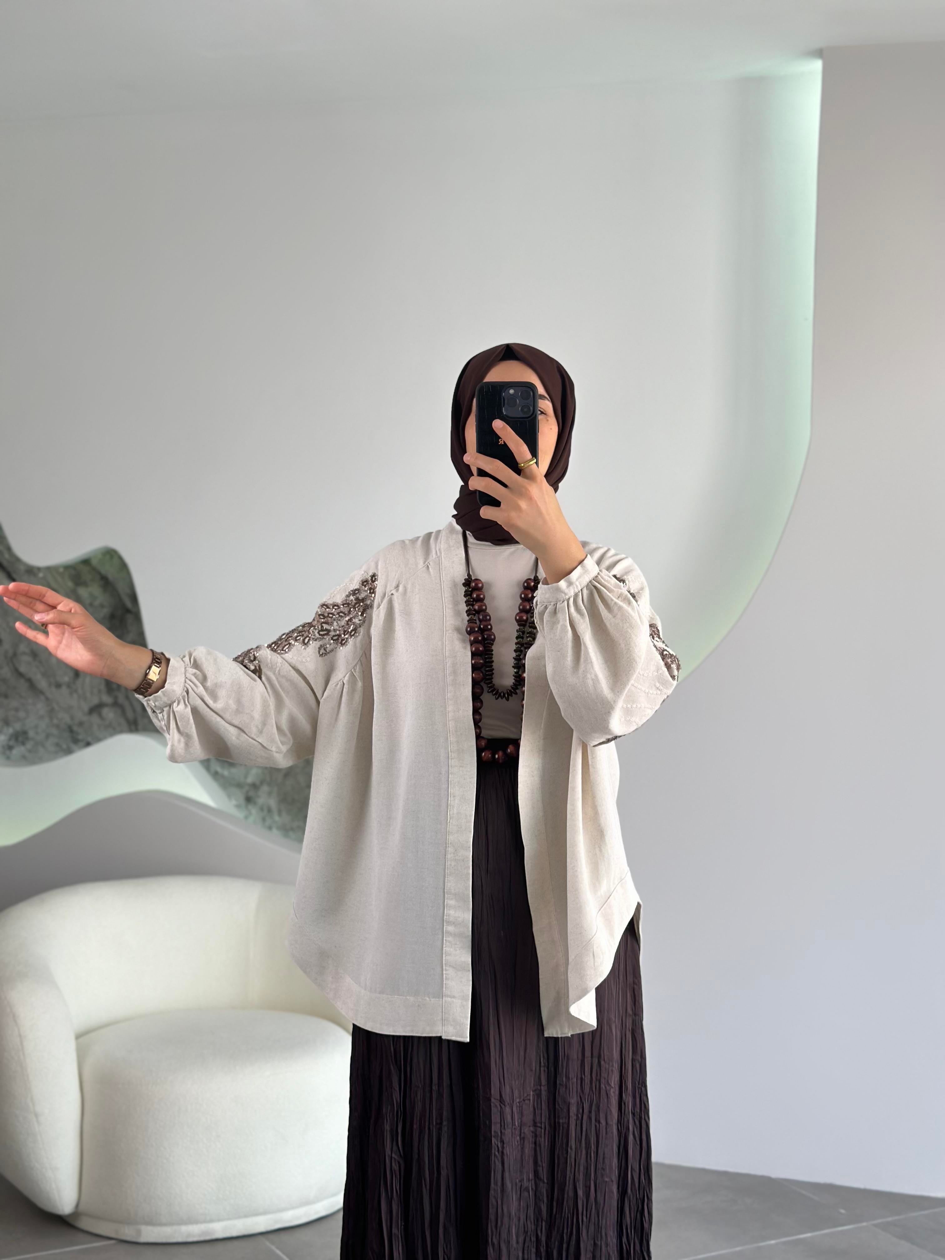 Natural Kumaş Nakışlı Ve Pul İşlemeli Bakır Renk Kadın Kimono