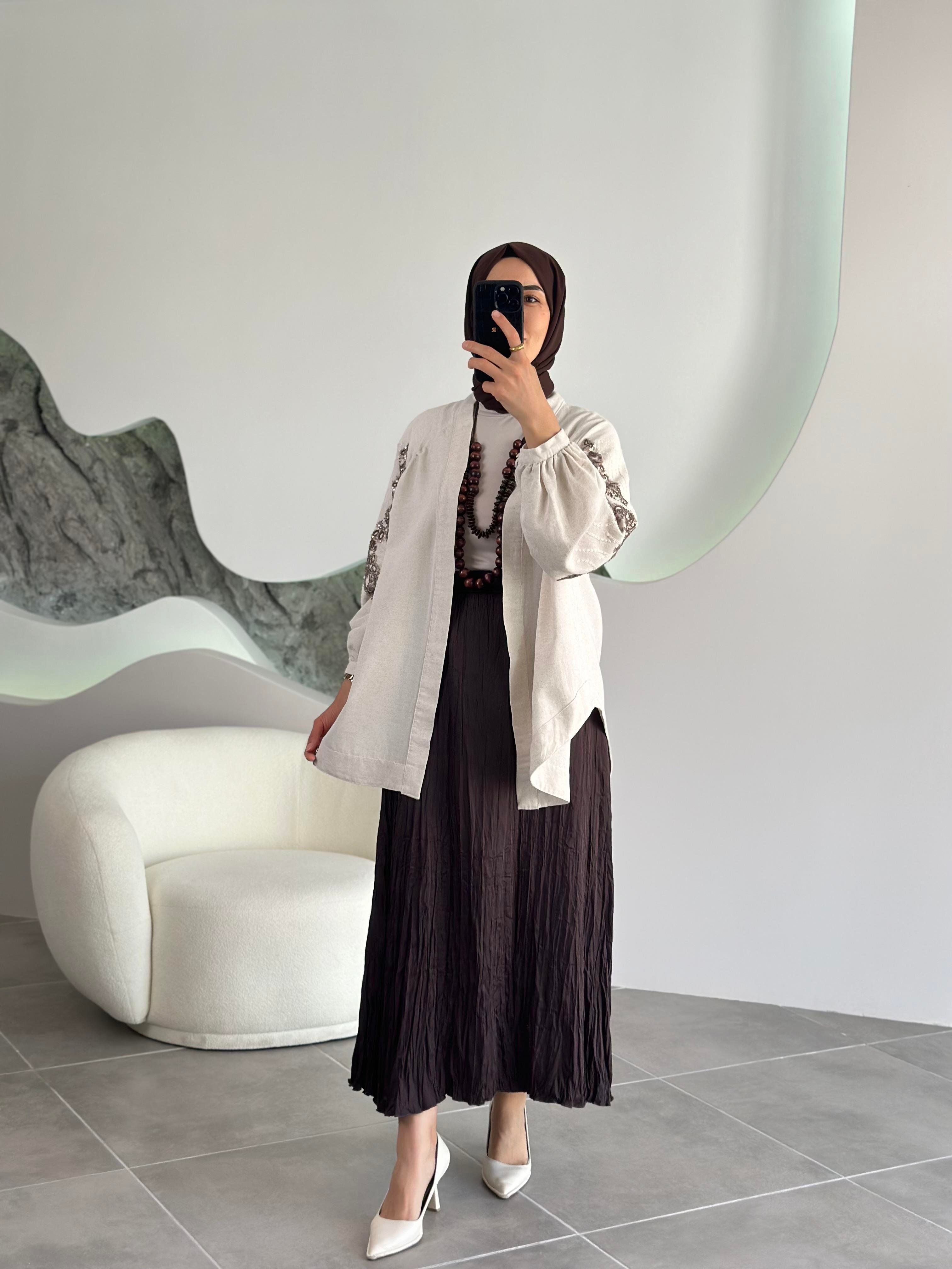 Natural Kumaş Nakışlı Ve Pul İşlemeli Bakır Renk Kadın Kimono
