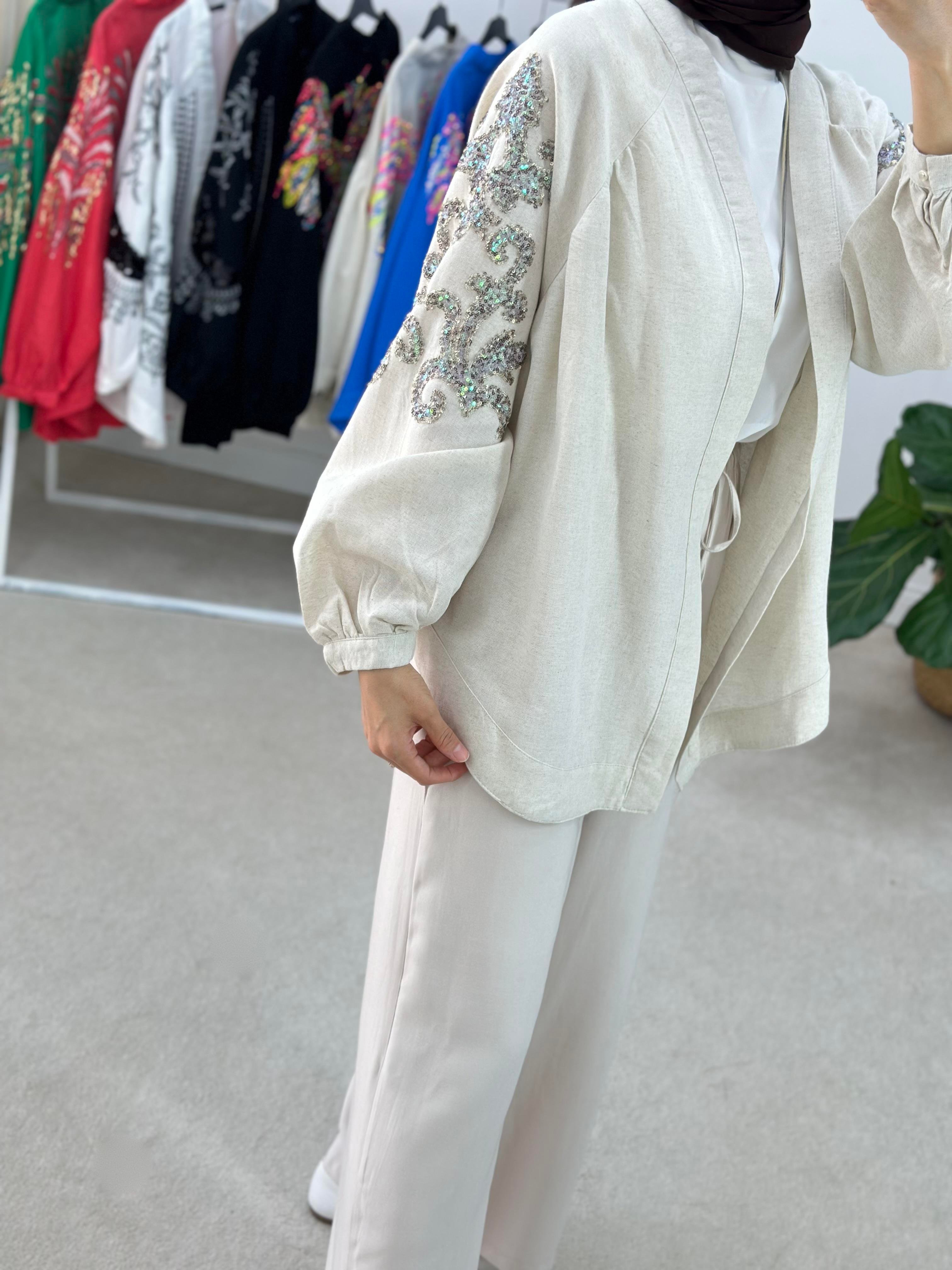 Natural Kumaş Nakışlı Ve Pul İşlemeli Kimono