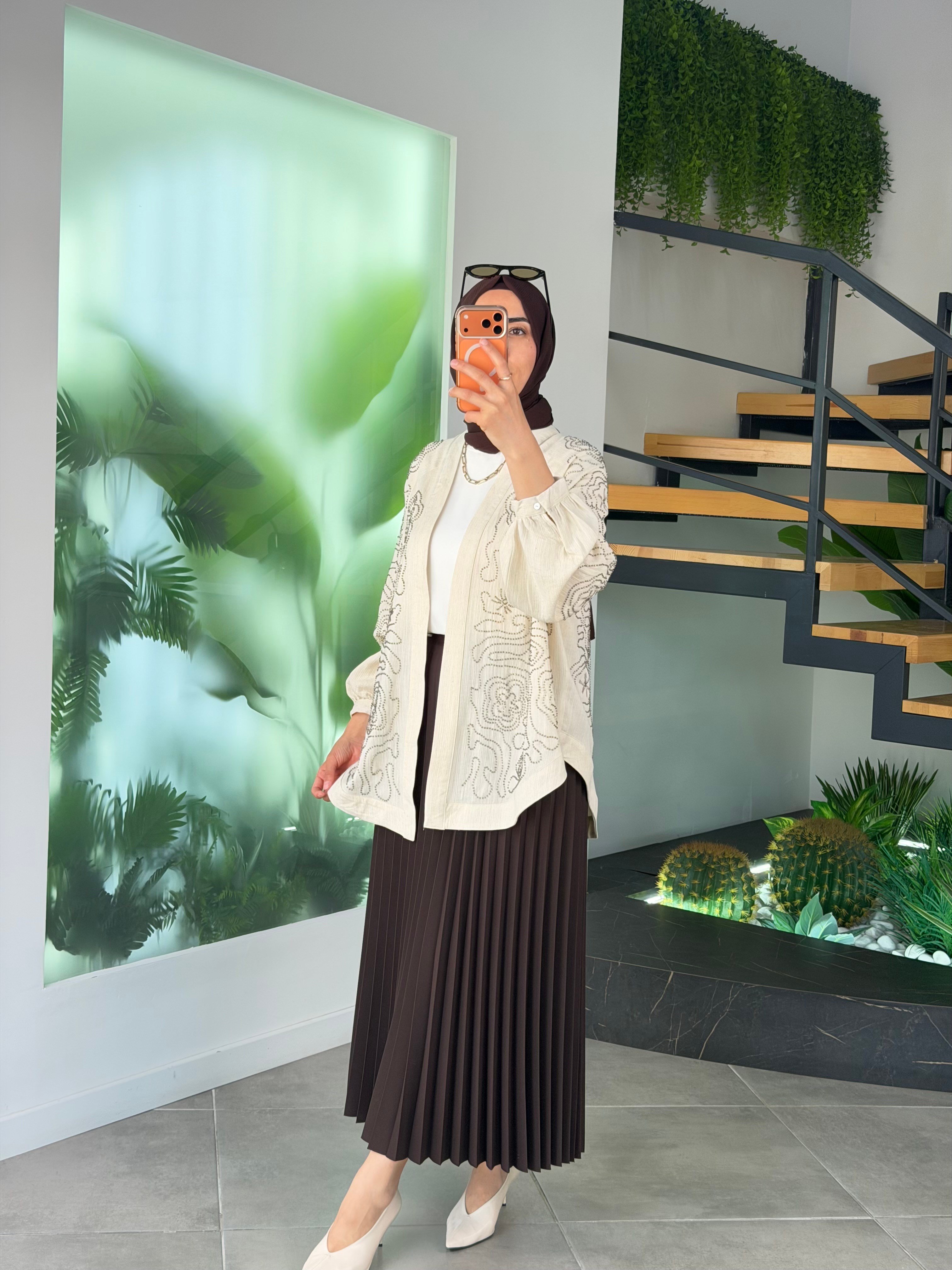 Naturel Renk Boncuk Ve Pulet İşlemeli Kimono