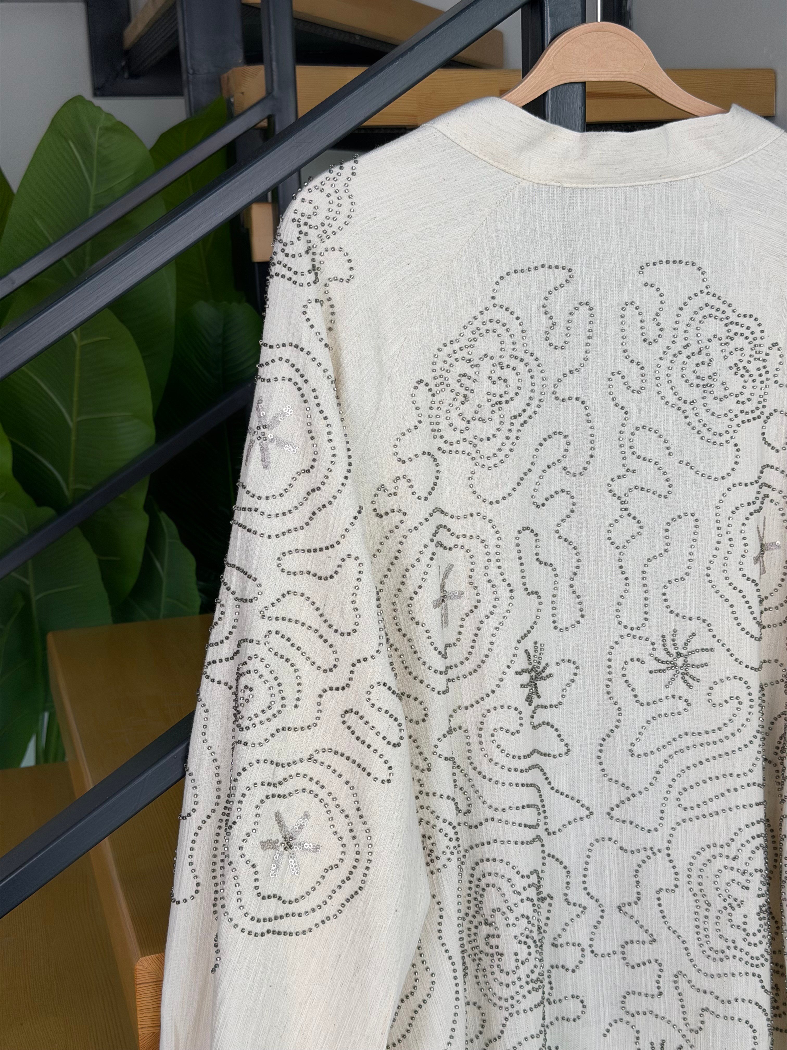 Naturel Renk Boncuk Ve Pulet İşlemeli Kimono
