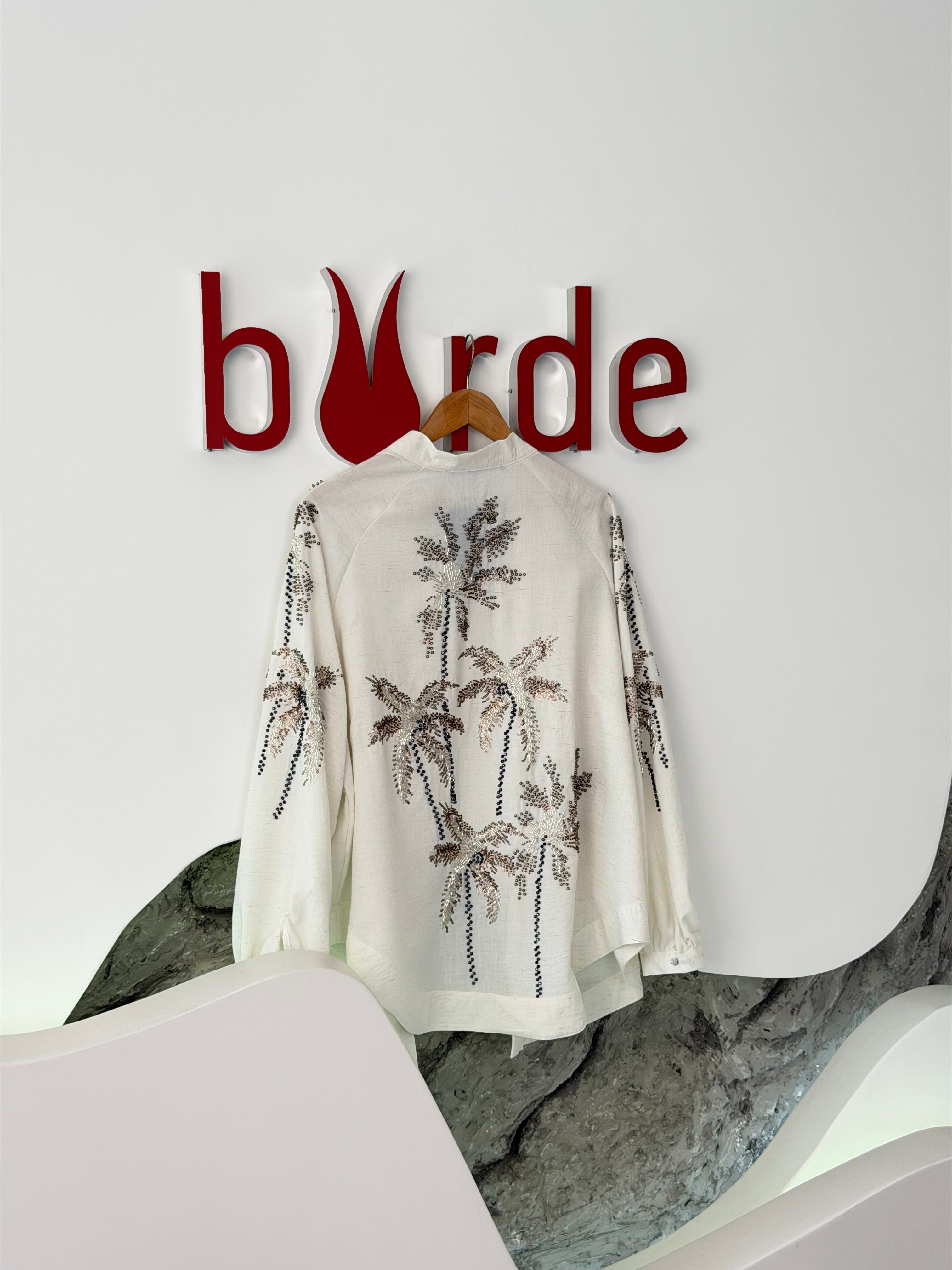 Naturel Renk Taş Boncuk İşlemeli Kimono