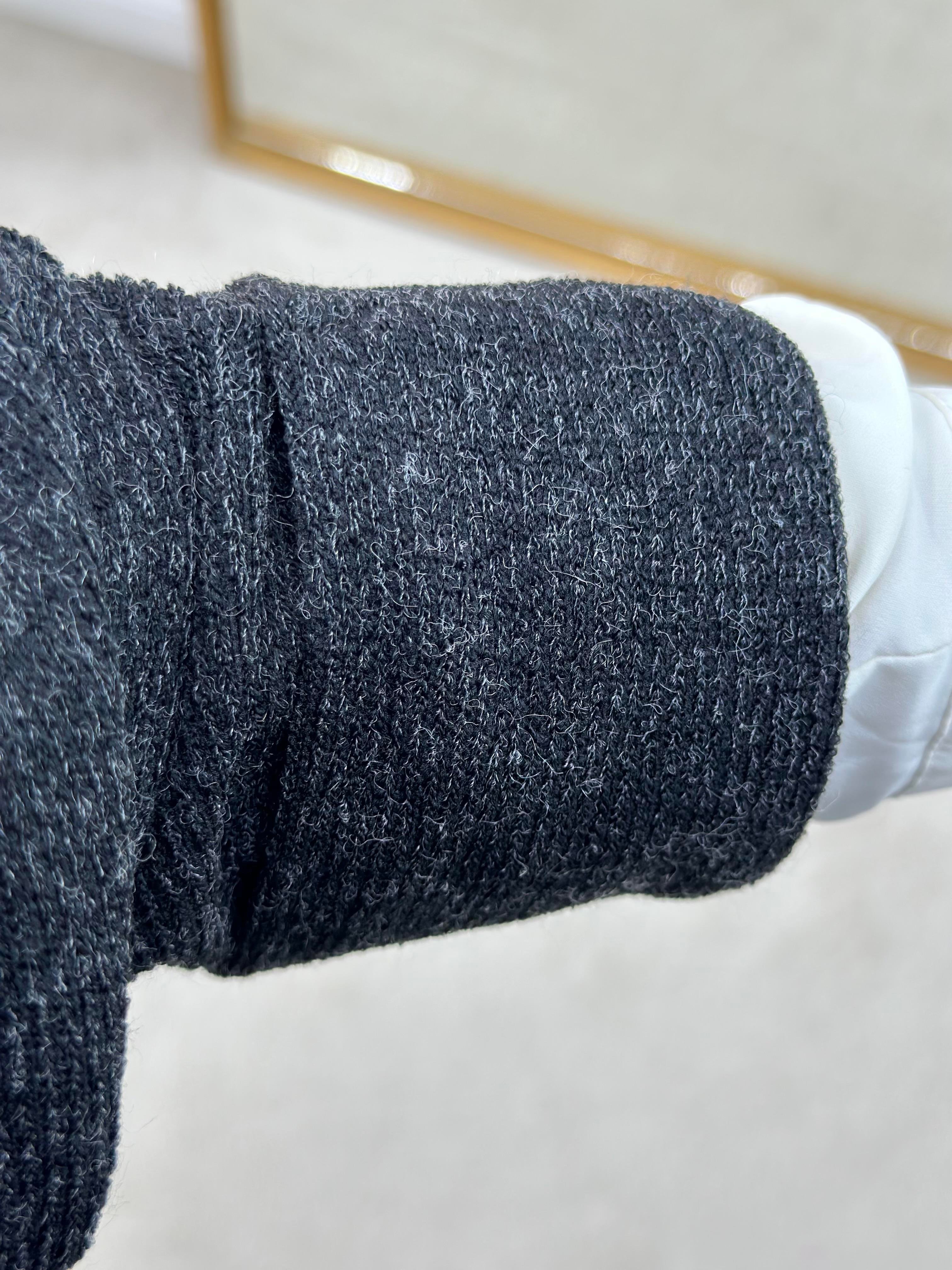 Örme Kumaş Oversize Kalıp Hırka