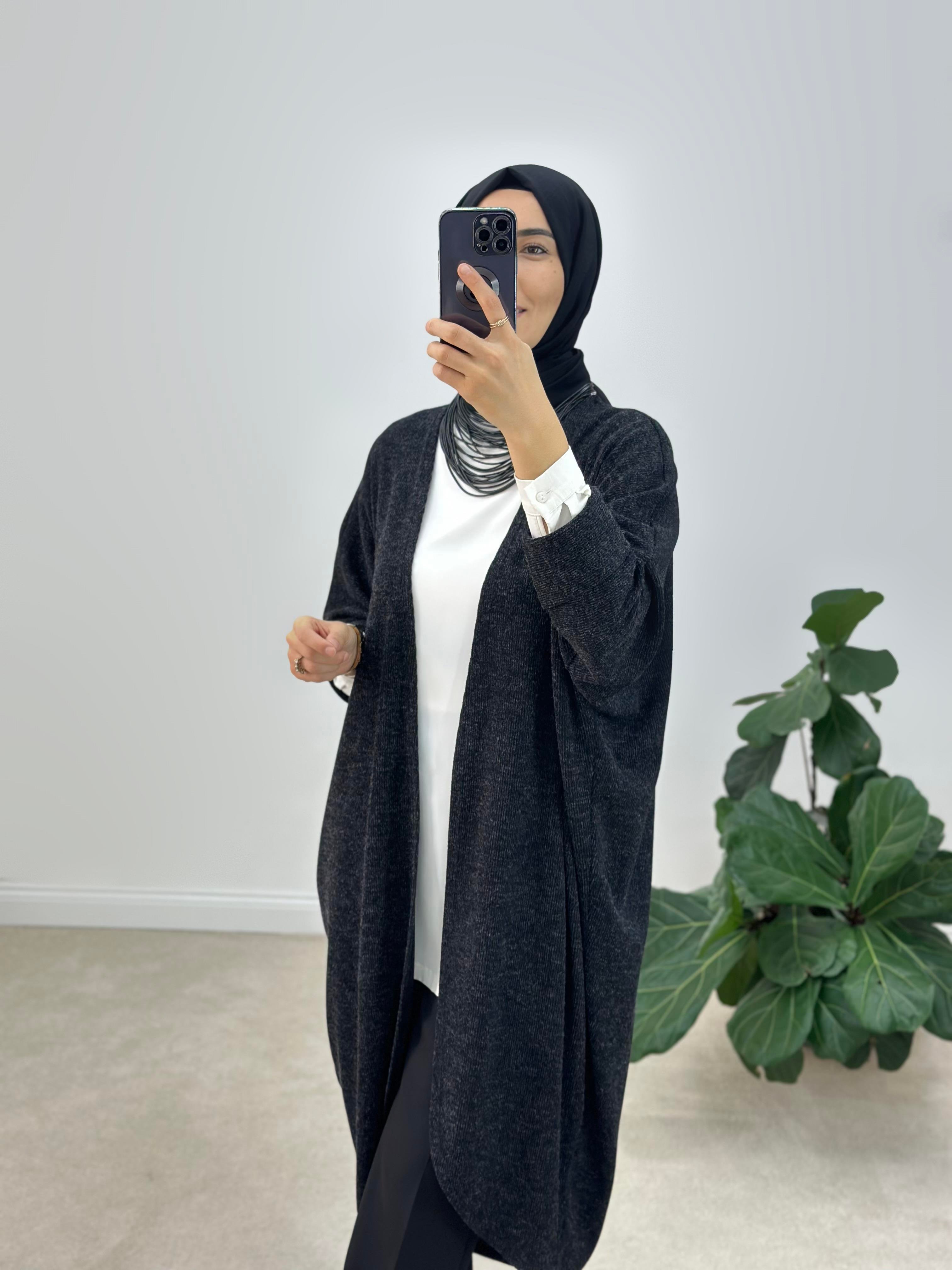 Örme Kumaş Oversize Kalıp Hırka