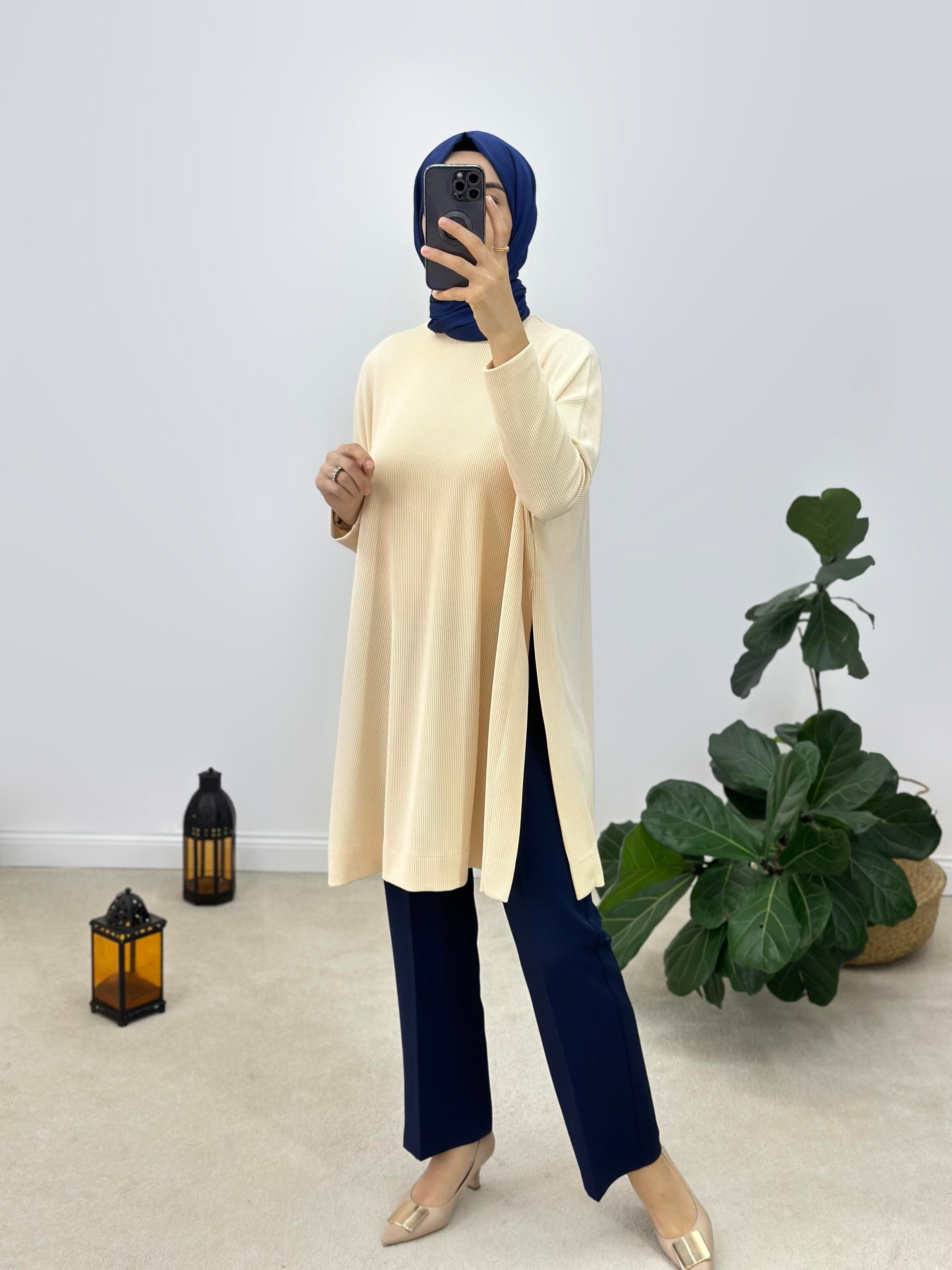 Örme Kumaş Yırtmaçlı Oversize Tunik