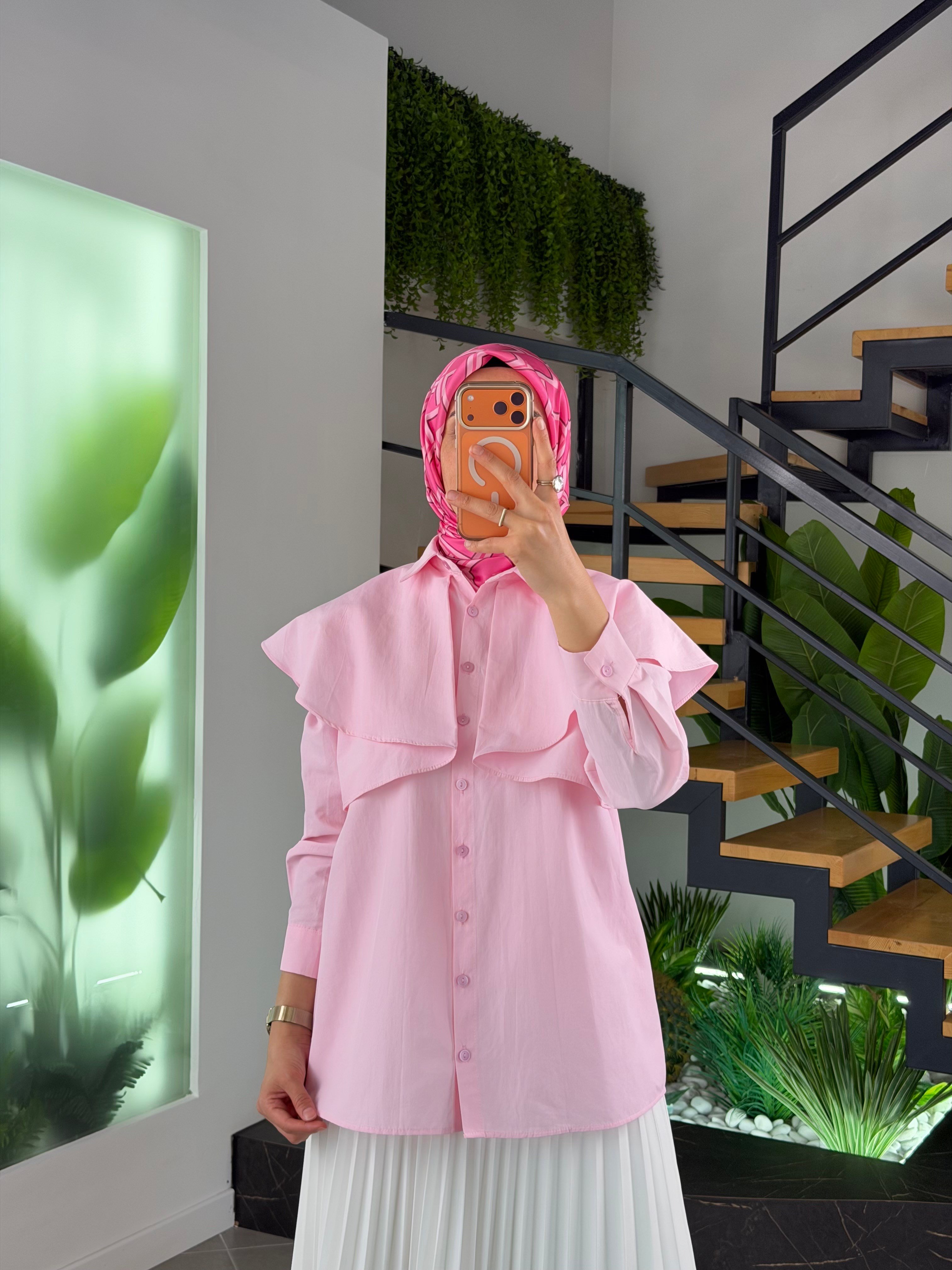 Pembe Renk Pelerin Detaylı Poplin Gömlek