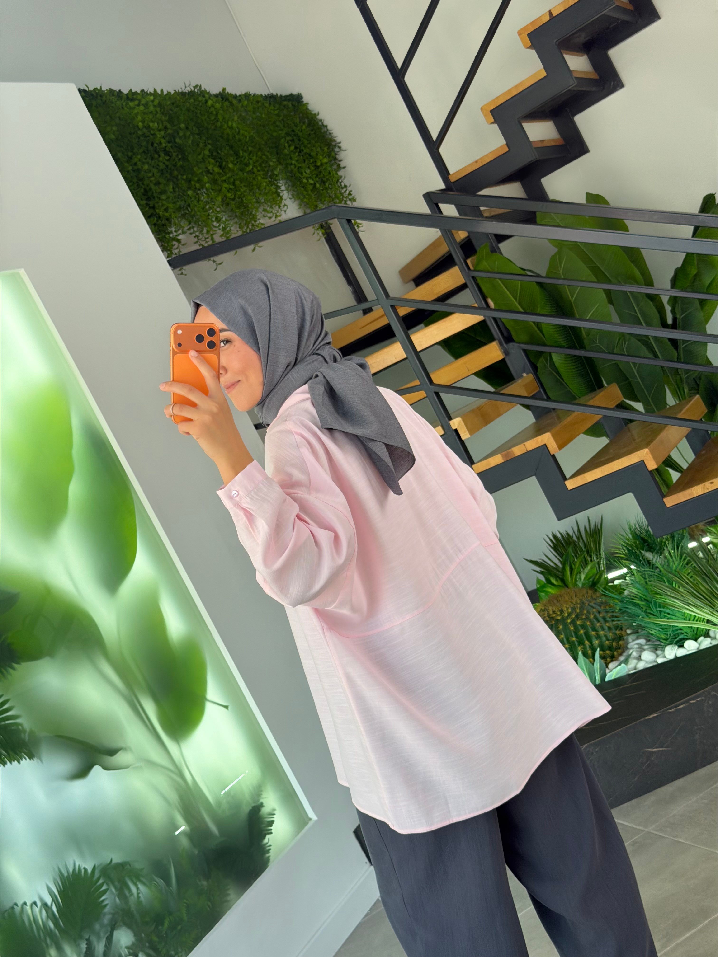 Pembe Renk Rayon Kumaş Basic Gömlek