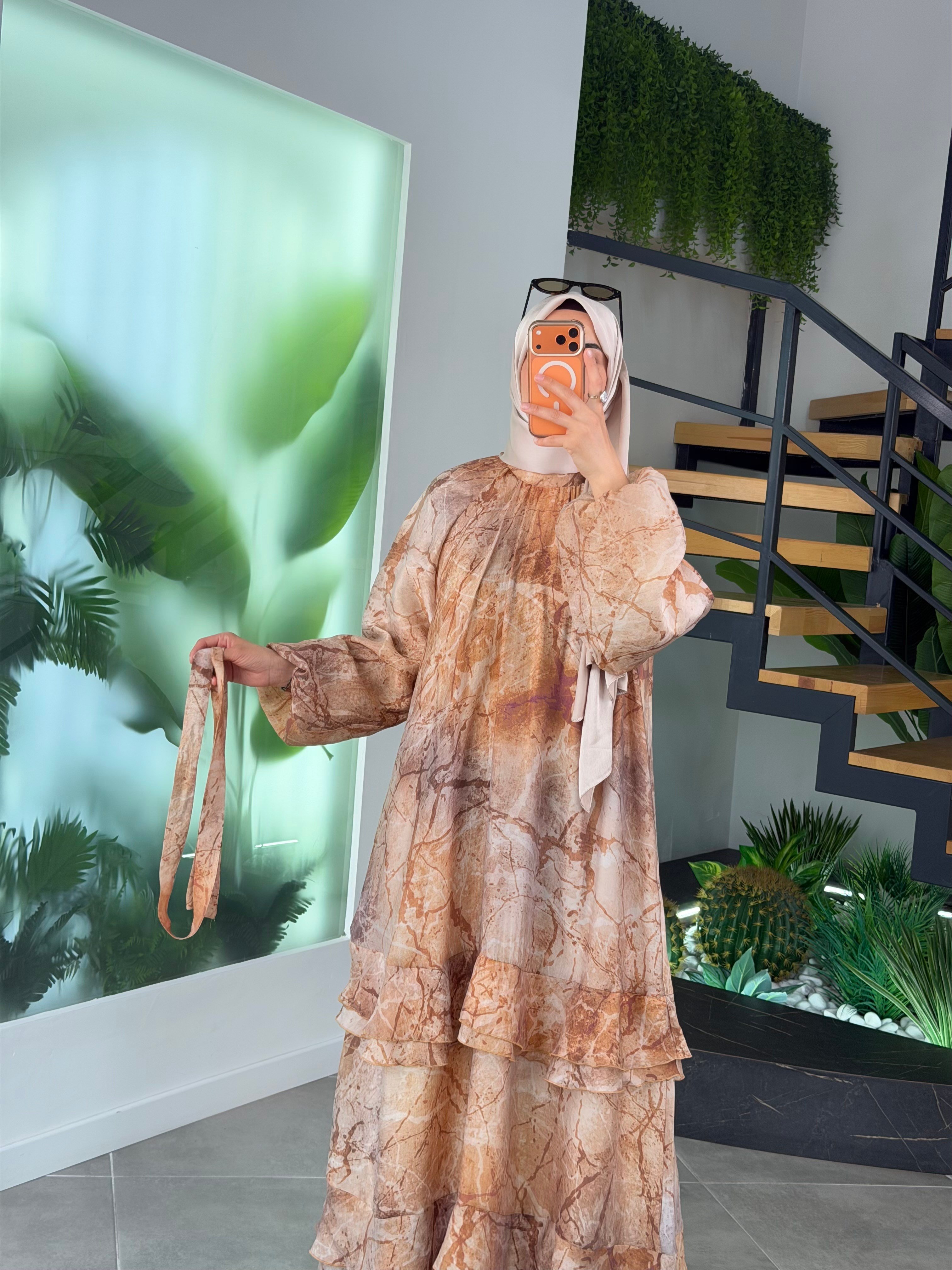 Taba Renk Batik Desenli Balon Kol Elbise