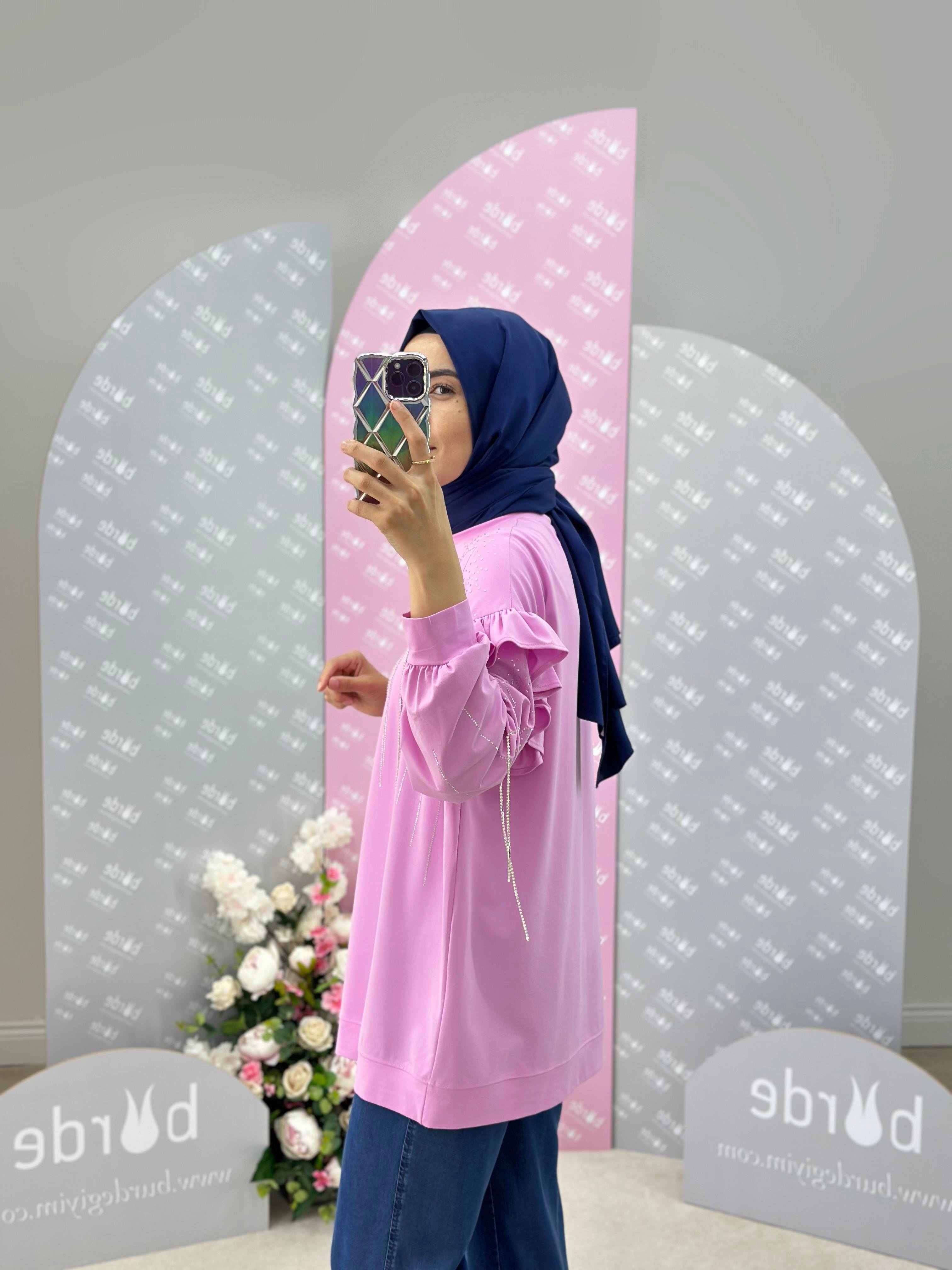 Taş Ve Fırfır Detaylı Sweatshirt