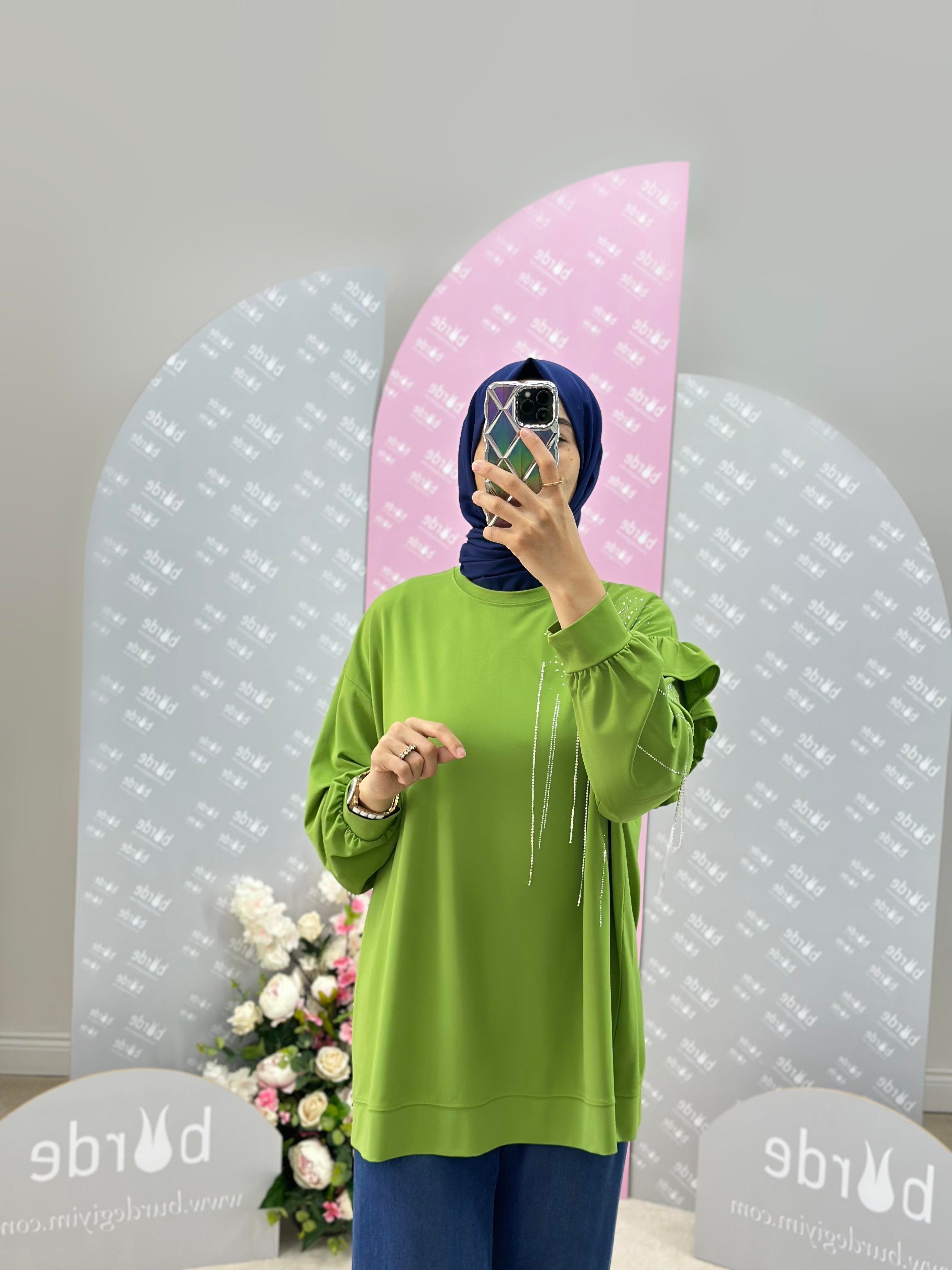 Taş Ve Fırfır Detaylı Sweatshirt