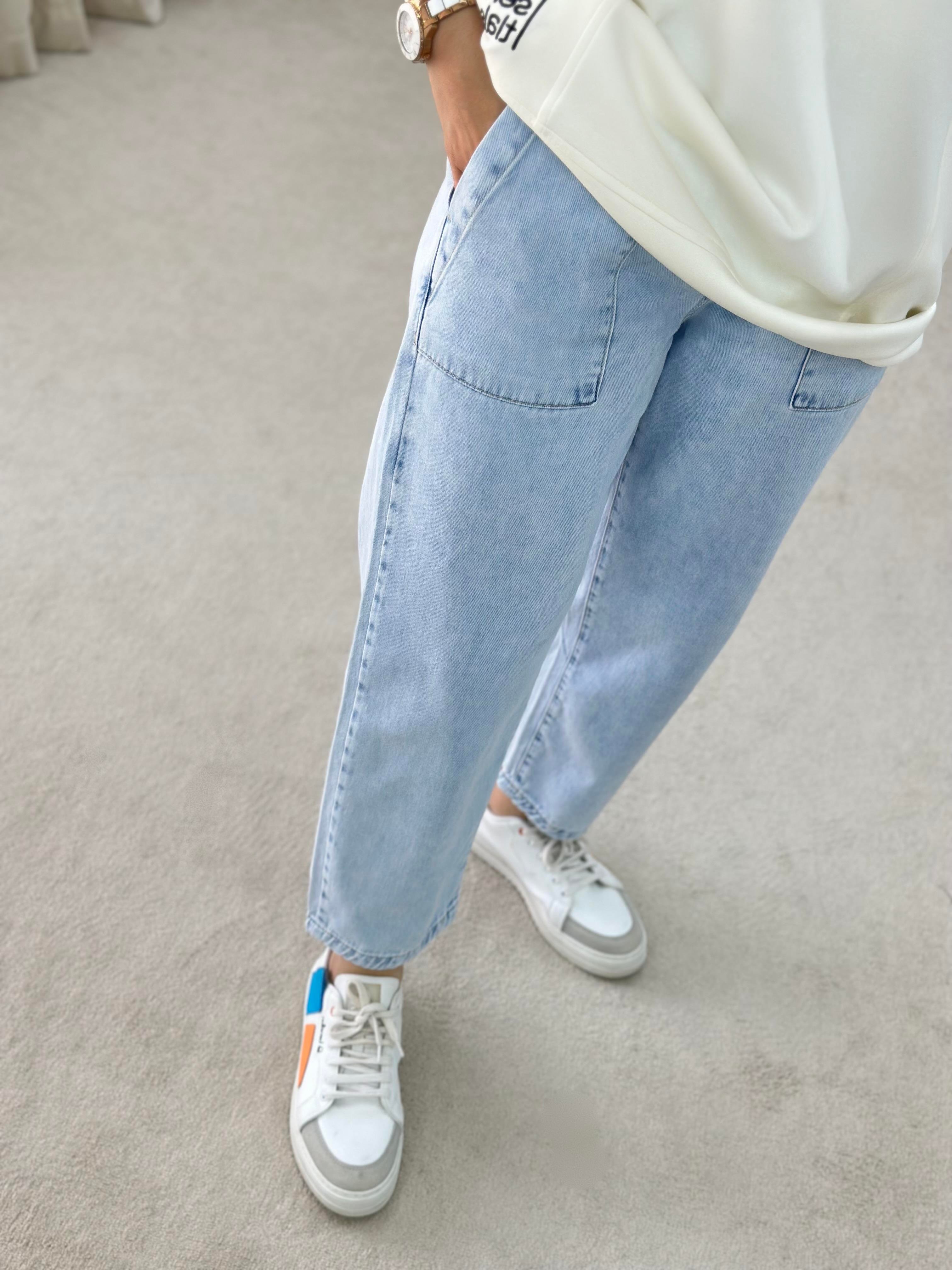 Yıkamalı Denim Kumaş Beli Lastikli Rahat Kalıp Jean