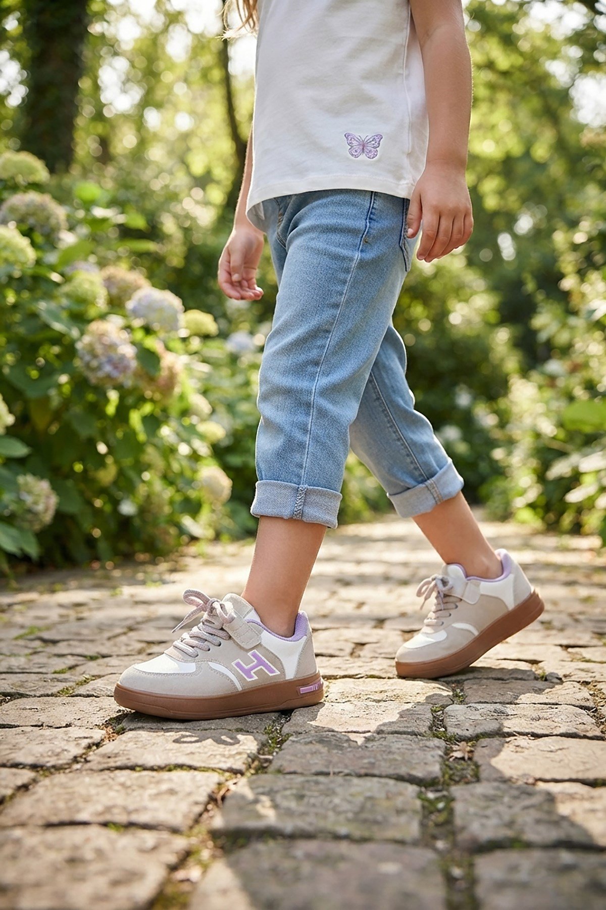 Lacer Bağcıklı Işıklı Kız Çocuk Spor Ayakkabı Gri - Lila