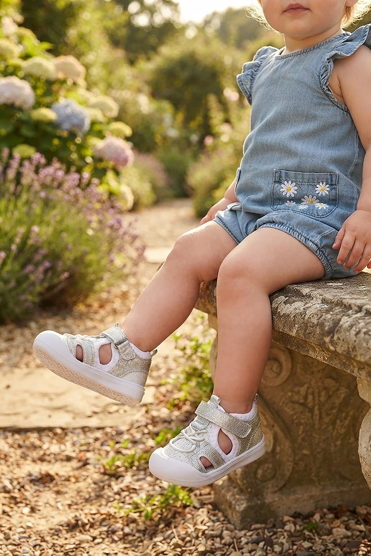 Tapel İlk Adım Cırtlı Kız Bebek Sandalet Beyaz - Gümüş