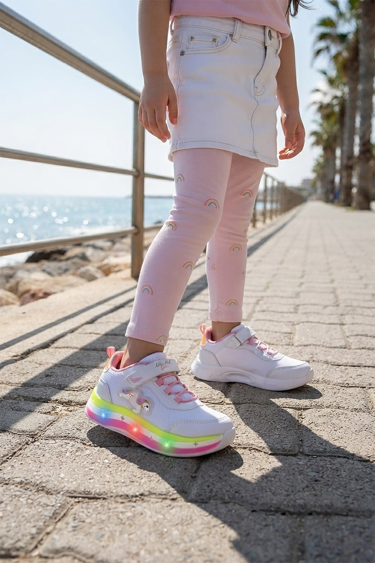 Venzo Unicorn Işıklı Cırtlı Kız Çocuk Spor Ayakkabı Beyaz - Pembe