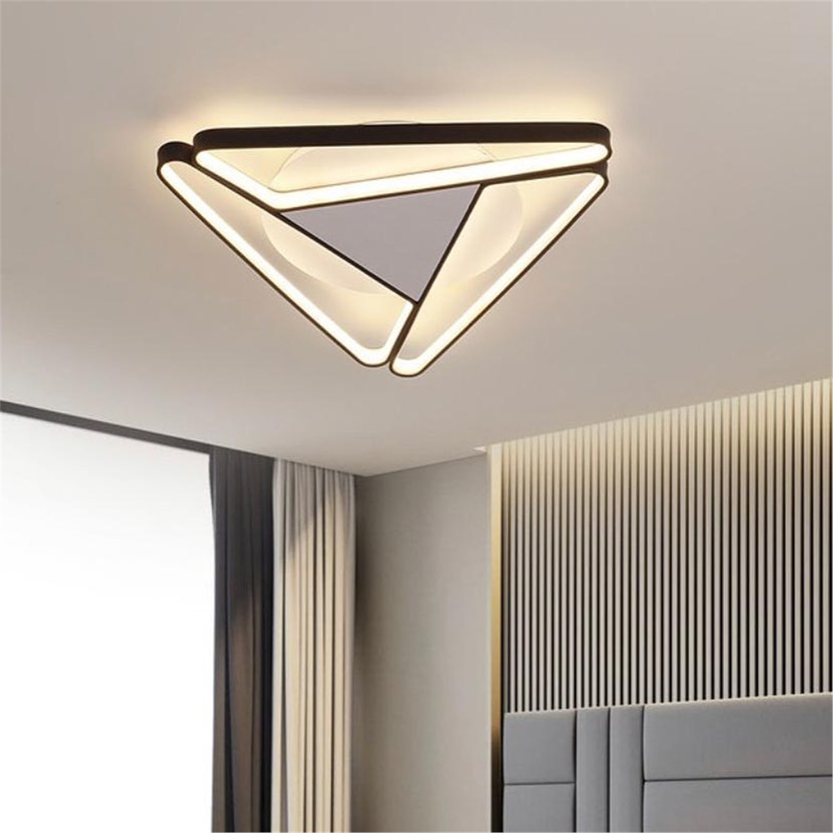PLAFONYER LED AVİZEPLAFONYER LED AVİZE-11-ESKİTME GOLD GÖVDE RENGİ