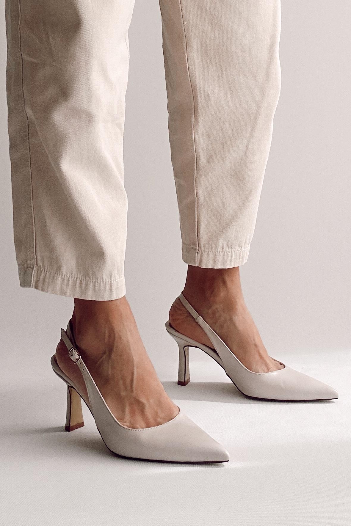 Ash Bej Stiletto