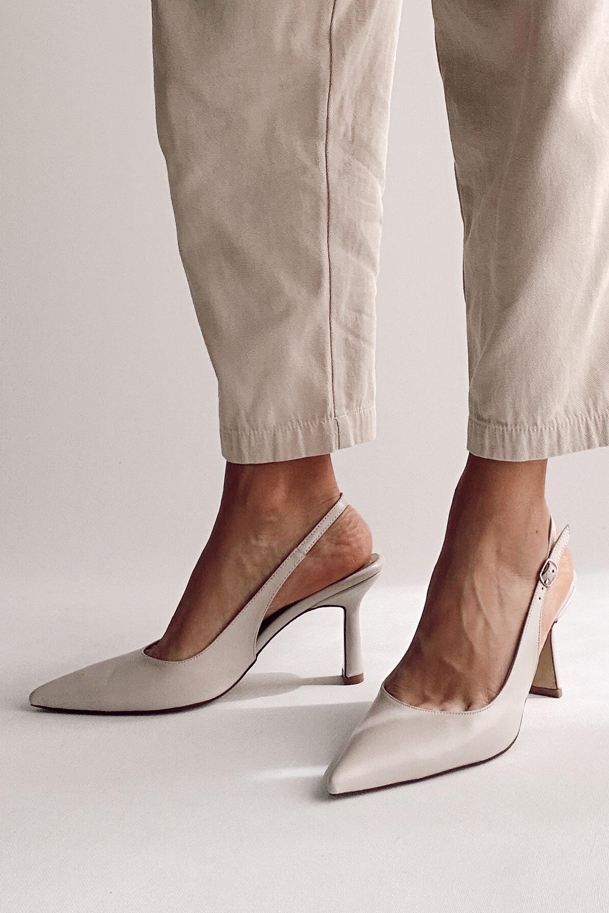 Ash Bej Stiletto