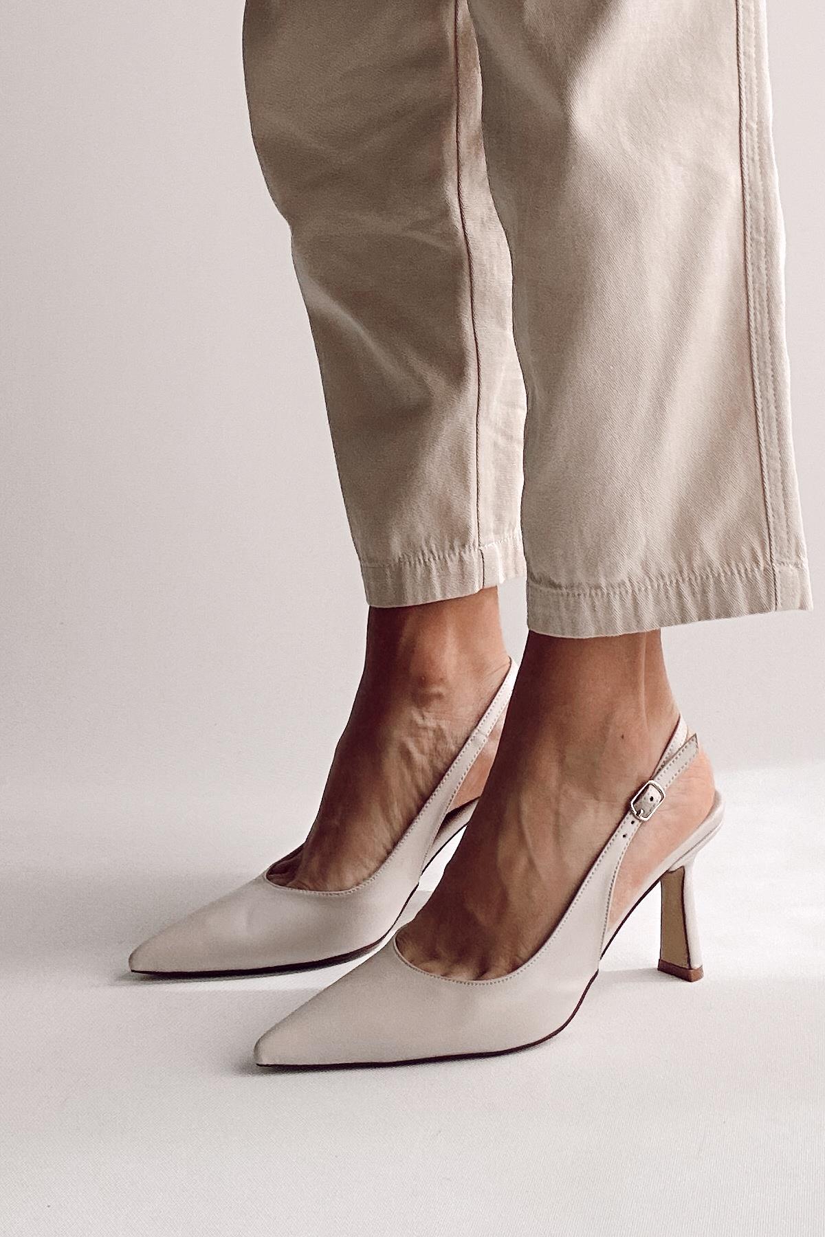 Ash Bej Stiletto