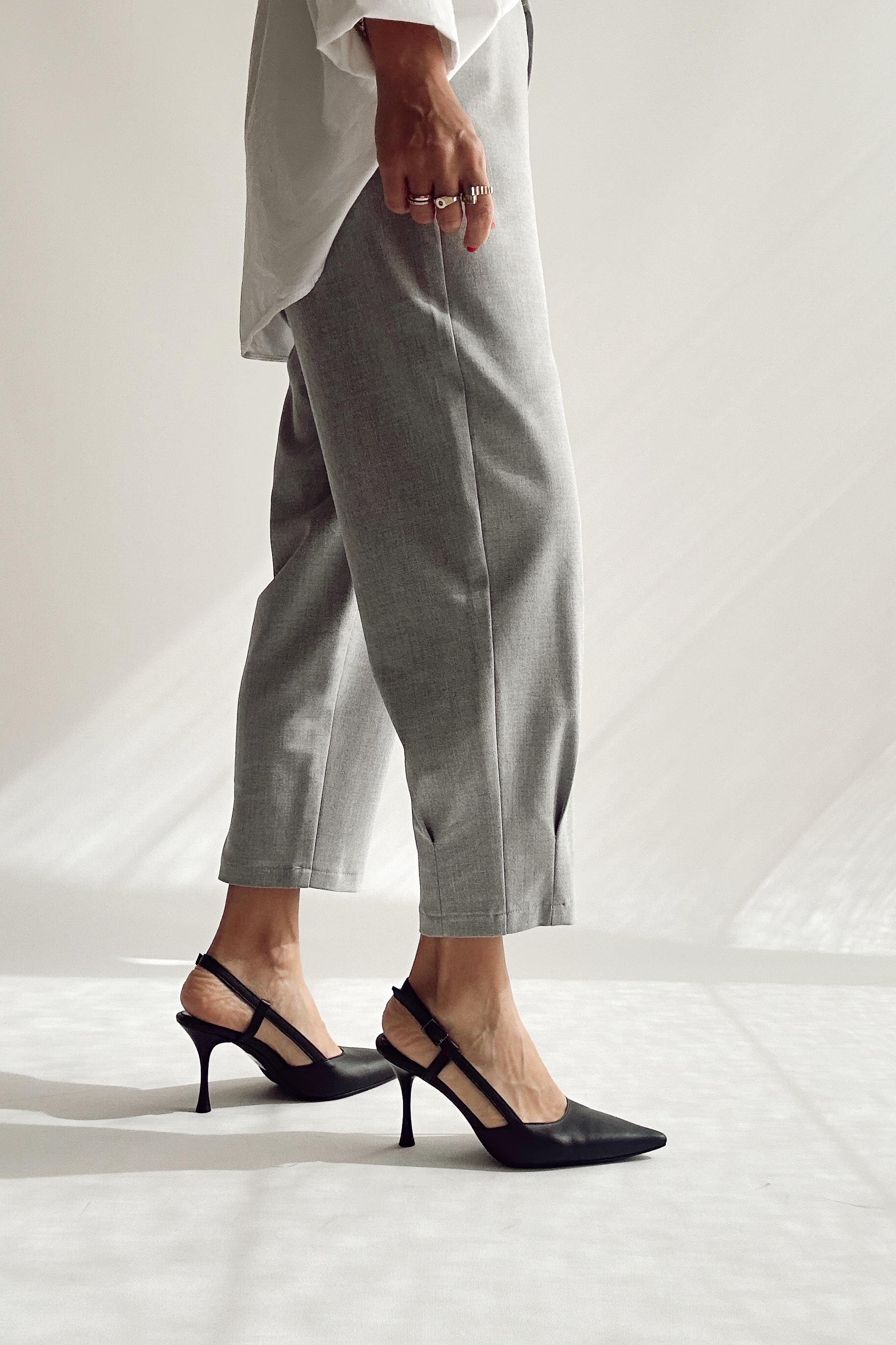 Camellia Siyah Hakiki Deri Stiletto